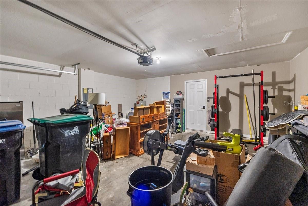 Image 38 of 45 For 14461 Chinese Elm Drive