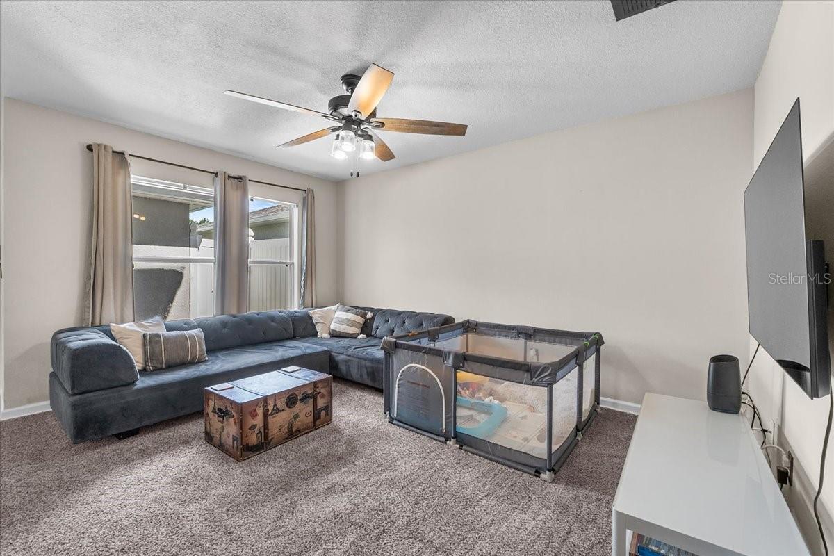 Image 9 of 45 For 14461 Chinese Elm Drive