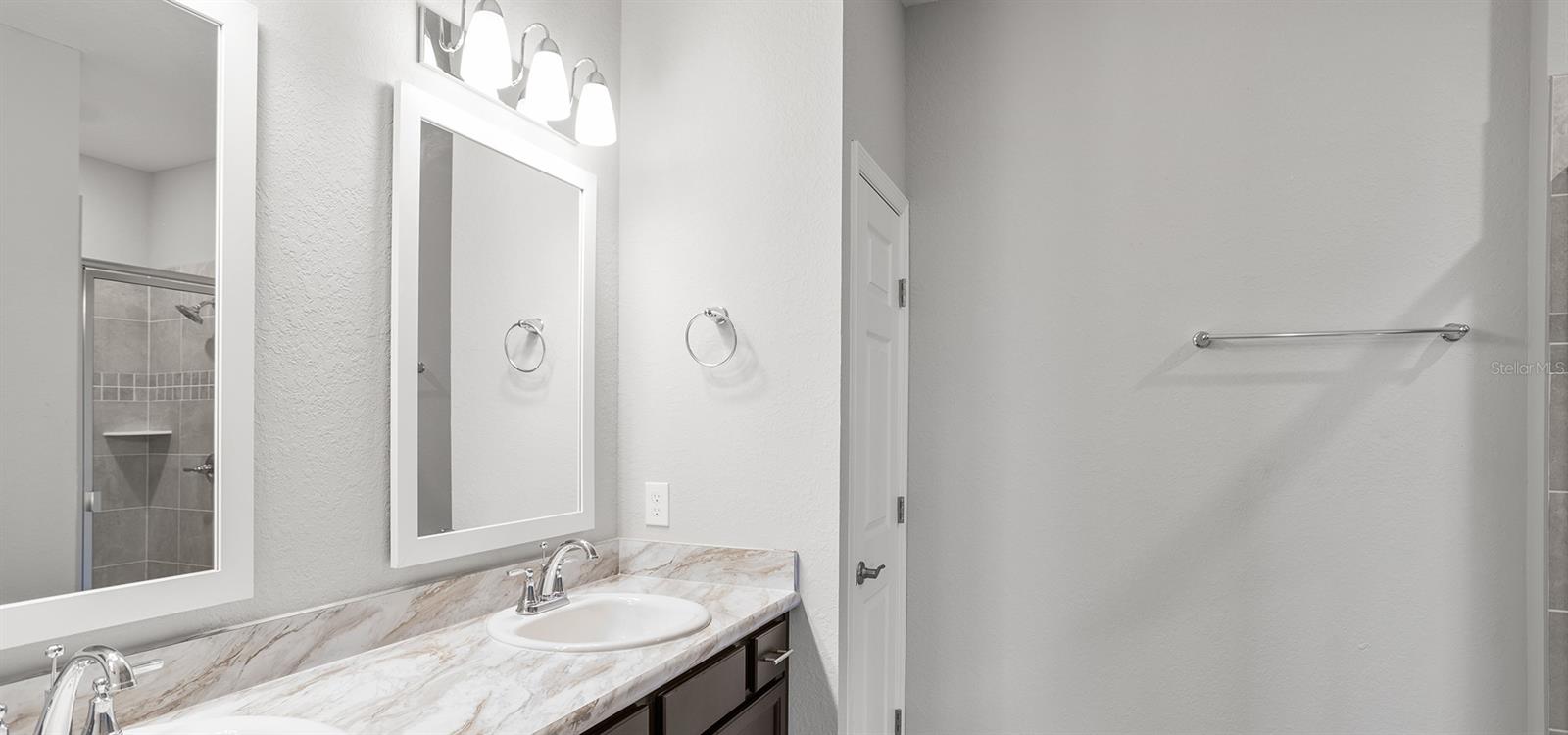 Image 21 of 24 For 717 Cypress Creek Run