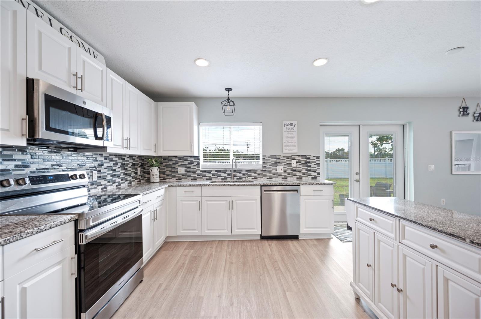Image 11 of 42 For 2228 Blackwood Drive