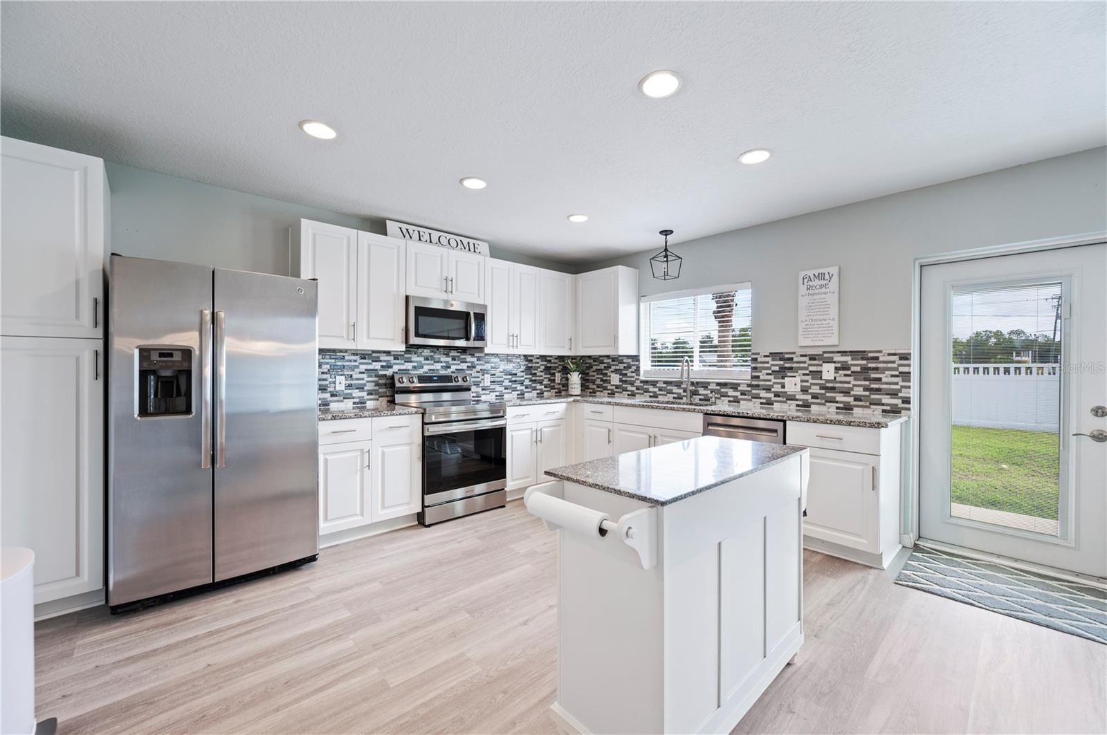 Image 12 of 42 For 2228 Blackwood Drive