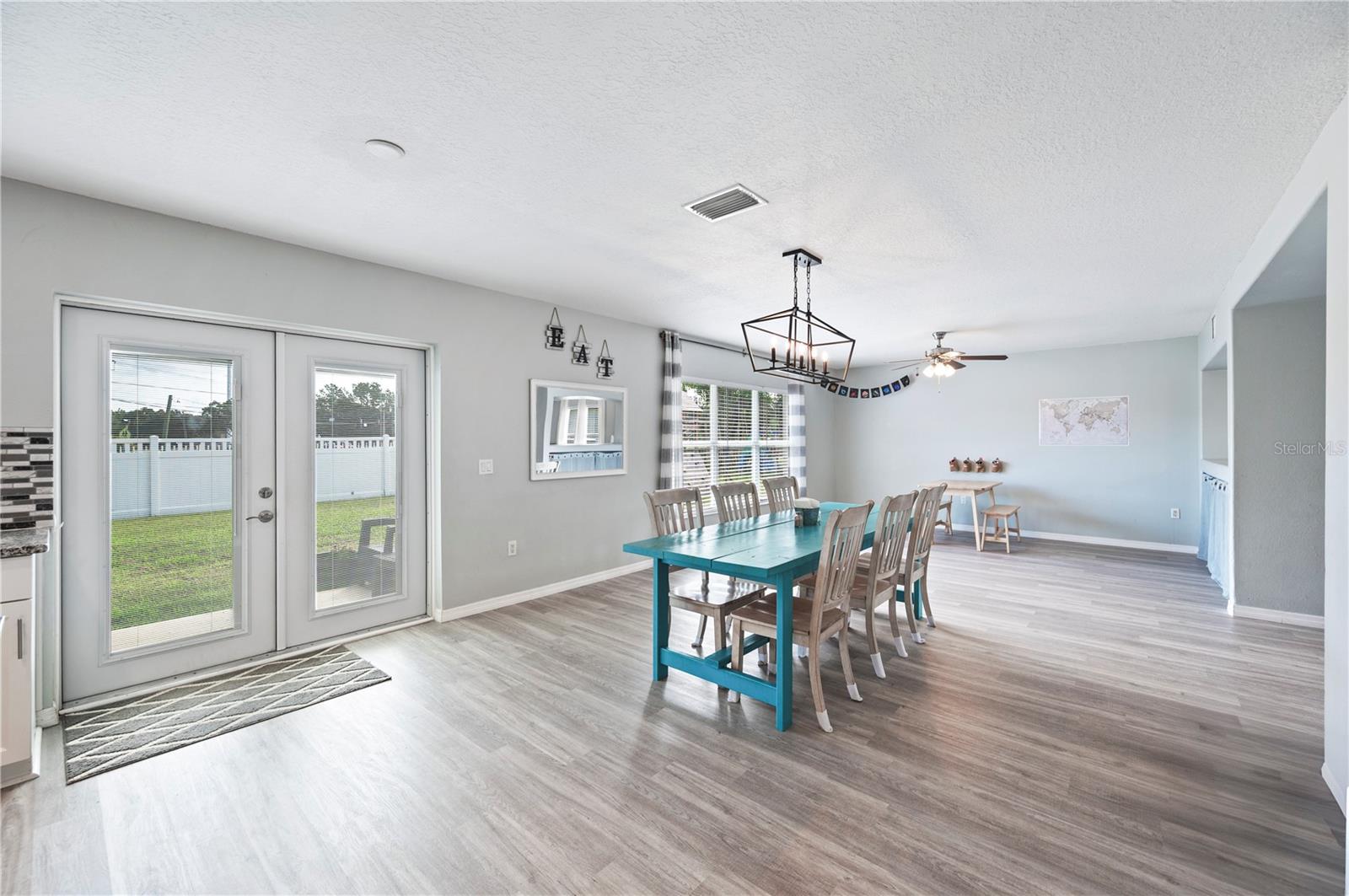 Image 15 of 42 For 2228 Blackwood Drive