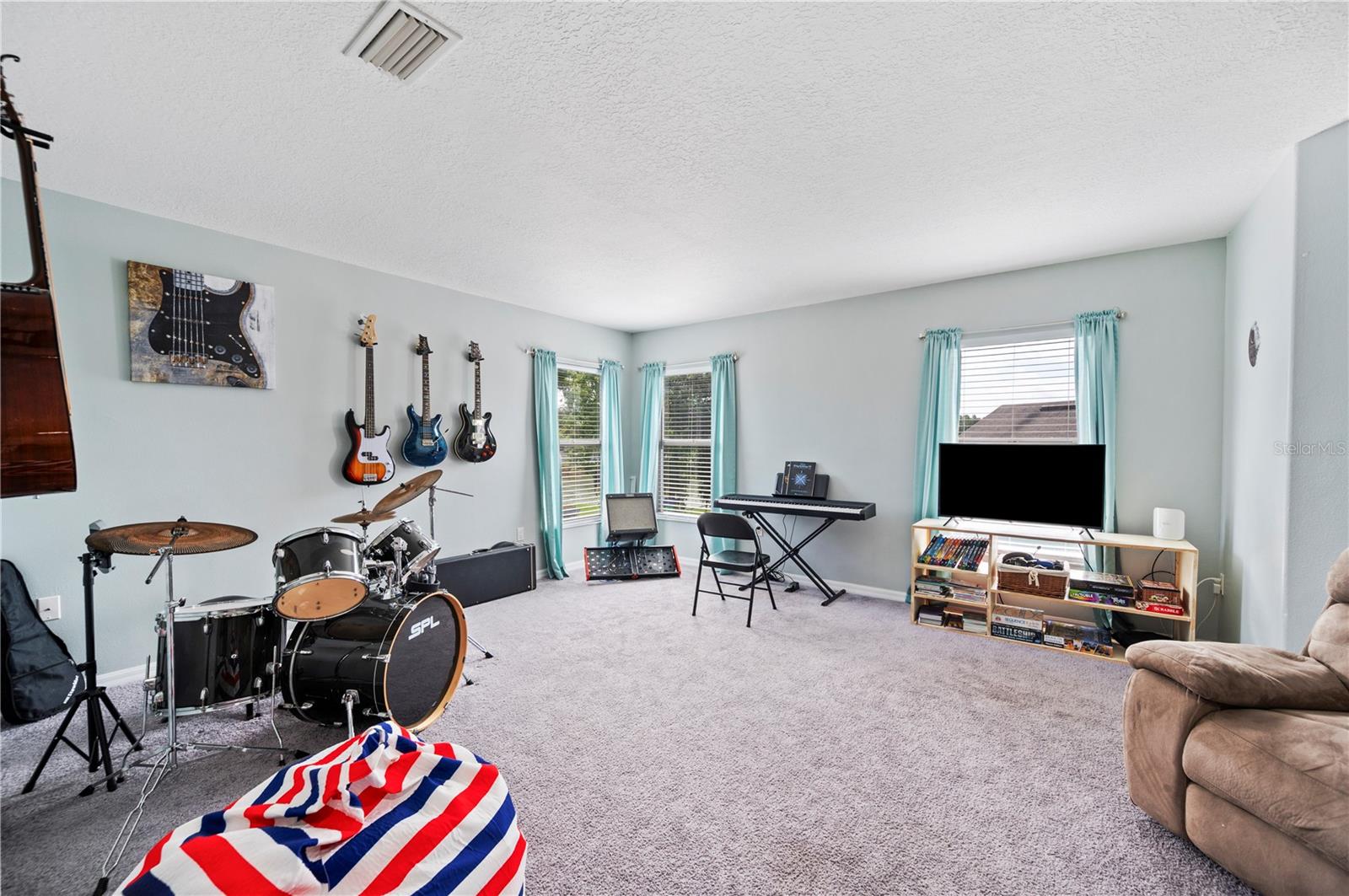 Image 33 of 42 For 2228 Blackwood Drive