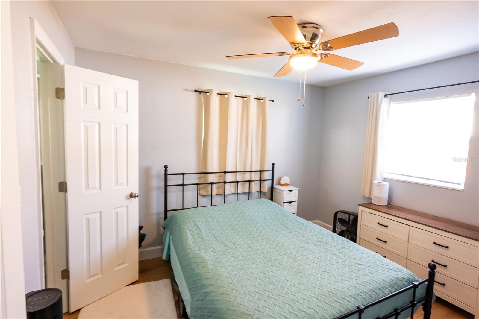 Image 26 of 49 For 5713 86th Avenue N