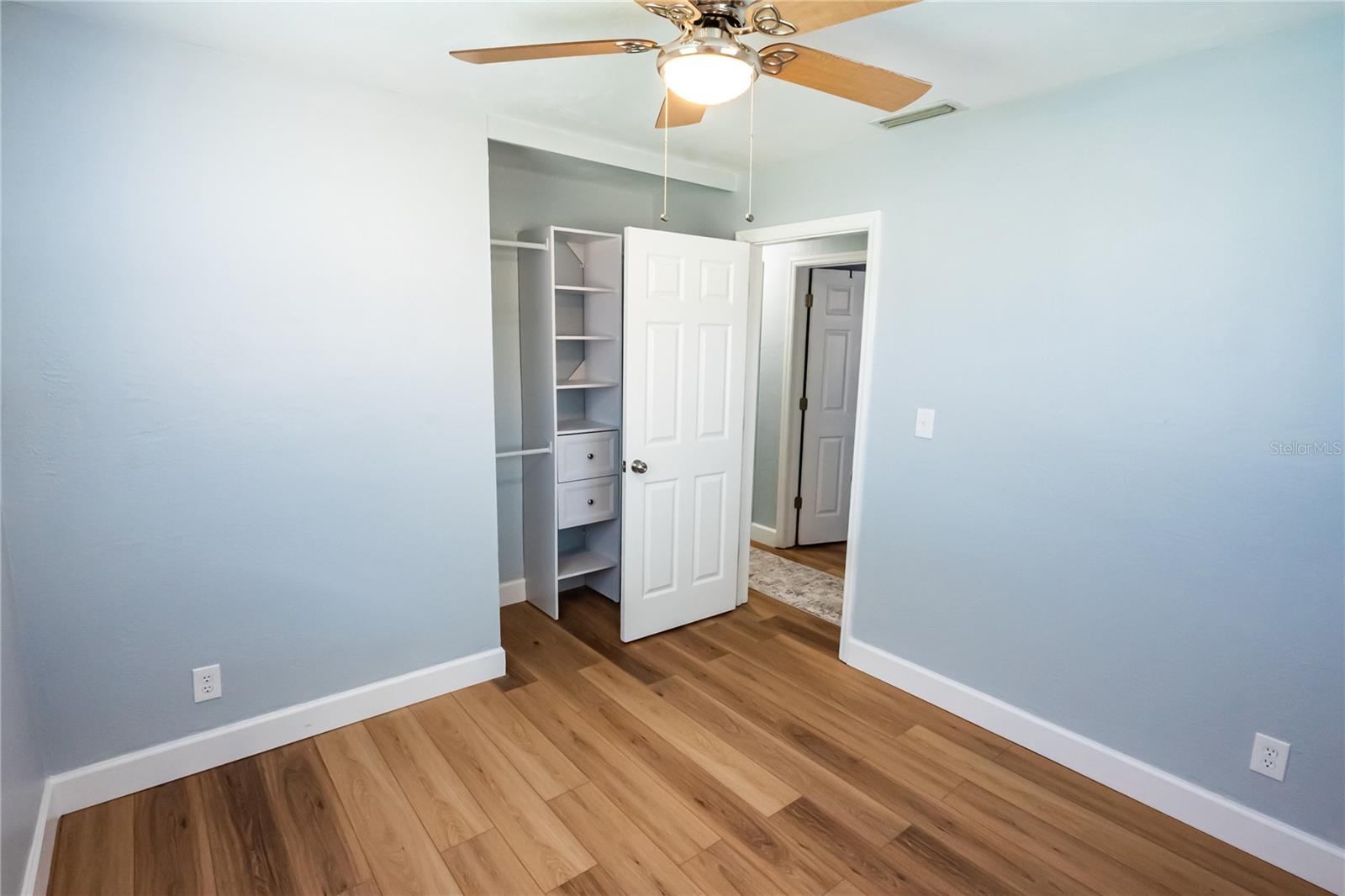 Image 36 of 49 For 5713 86th Avenue N