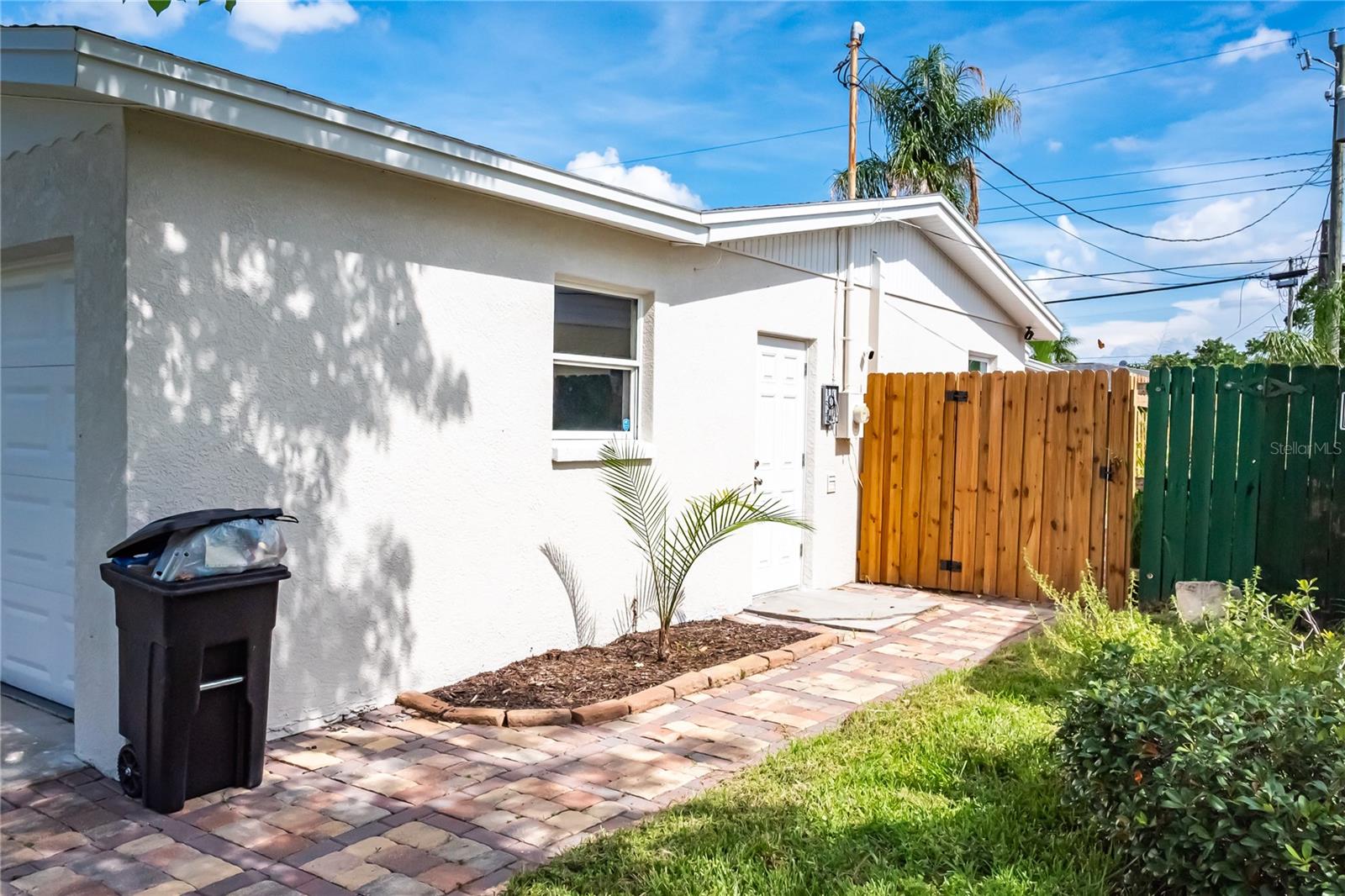Image 4 of 49 For 5713 86th Avenue N