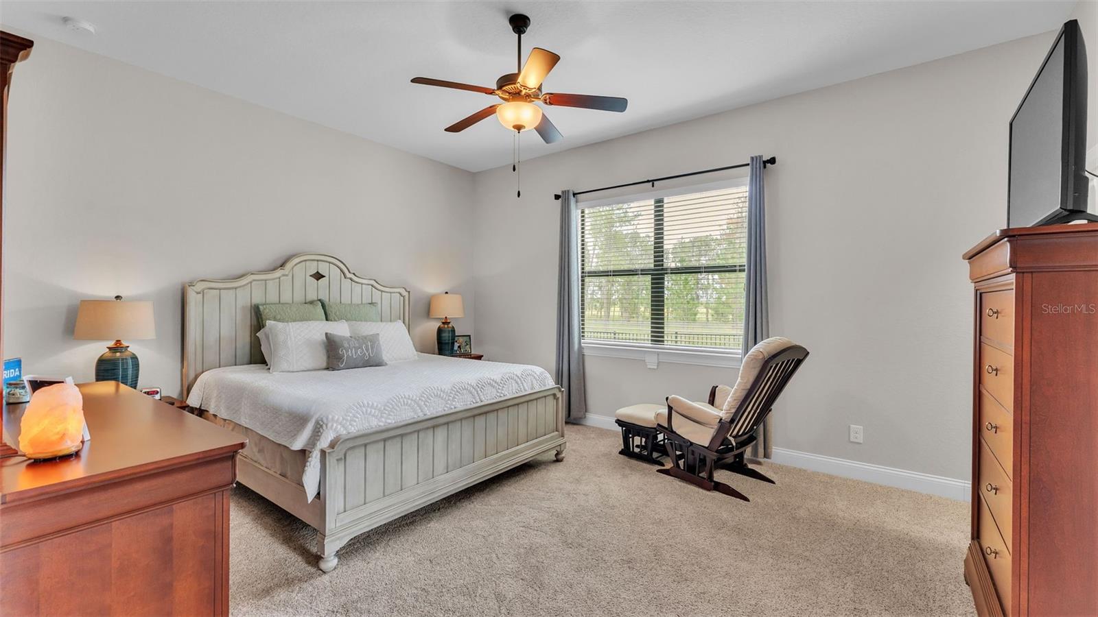 Image 18 of 61 For 7107 Highlands Creek Avenue