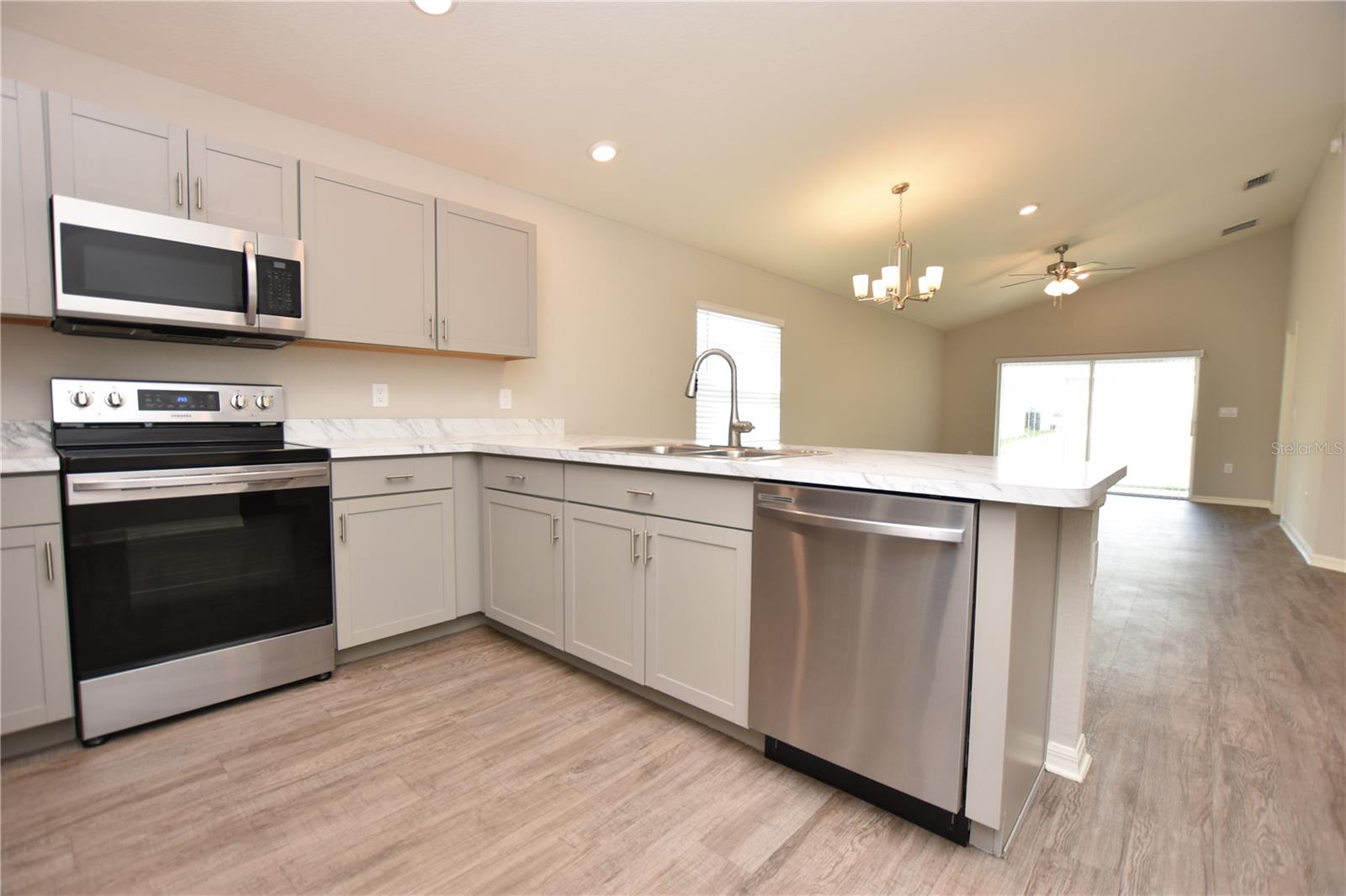 Image 4 of 35 For 372 Cascara Lane