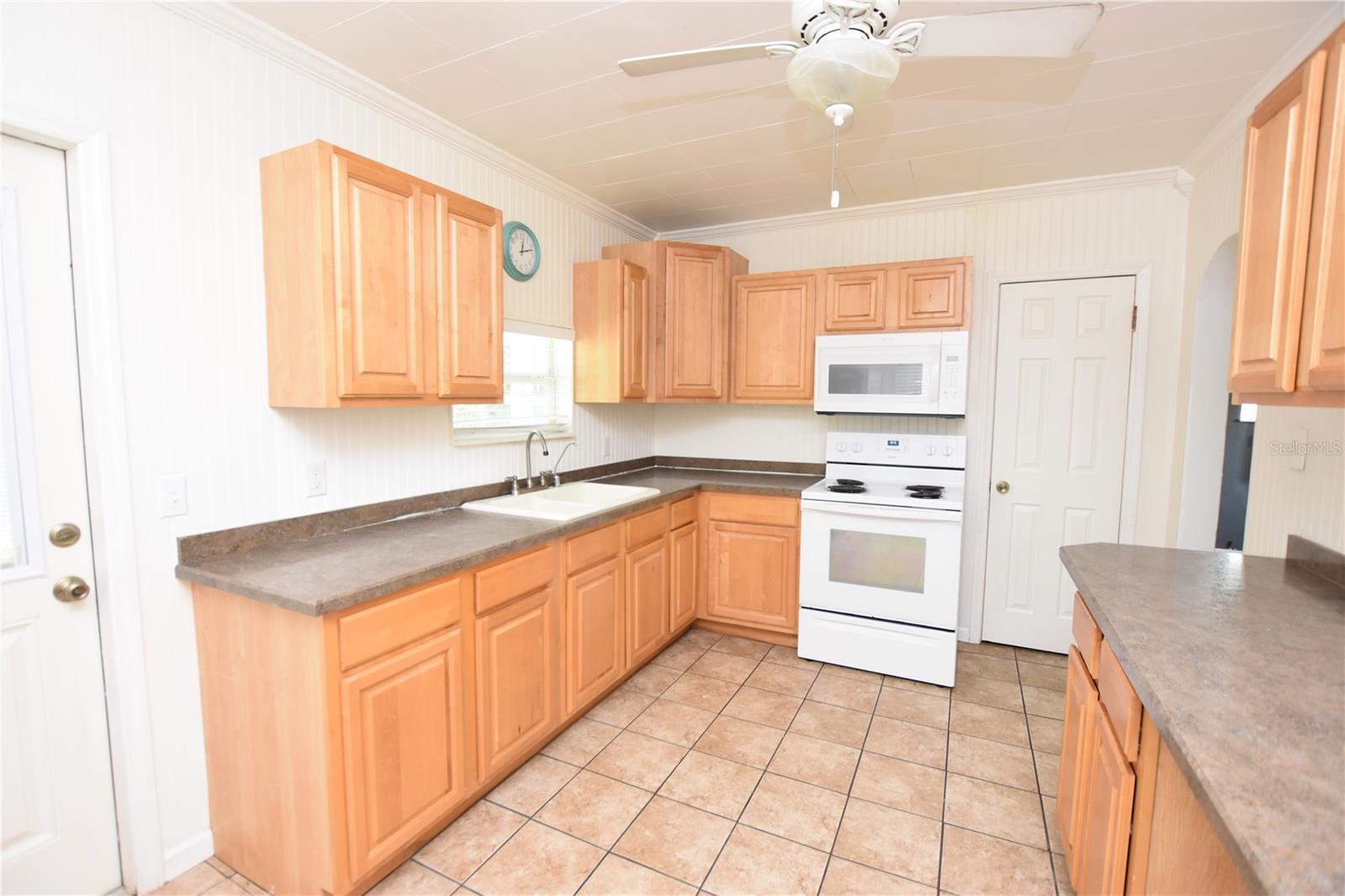 Image 6 of 18 For 928 Valencia Street