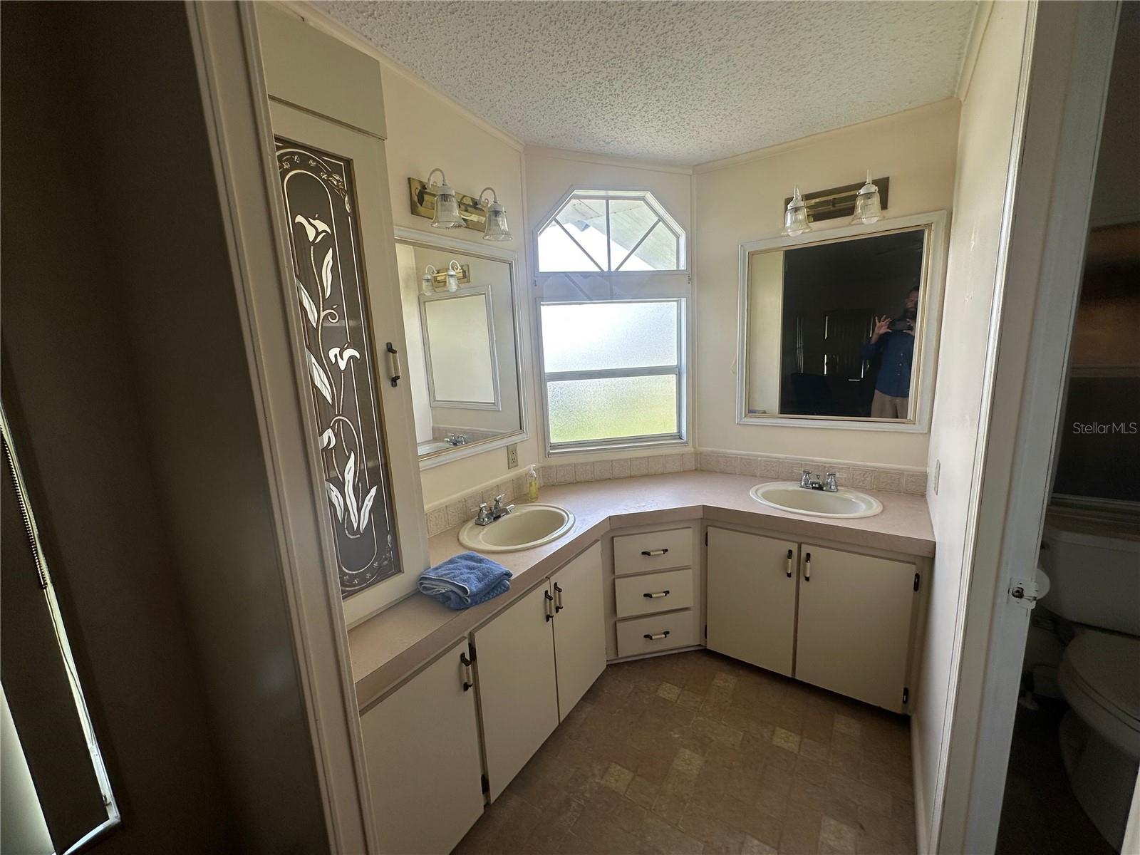 Image 16 of 23 For 6300 Bayberry Boulevard Ne