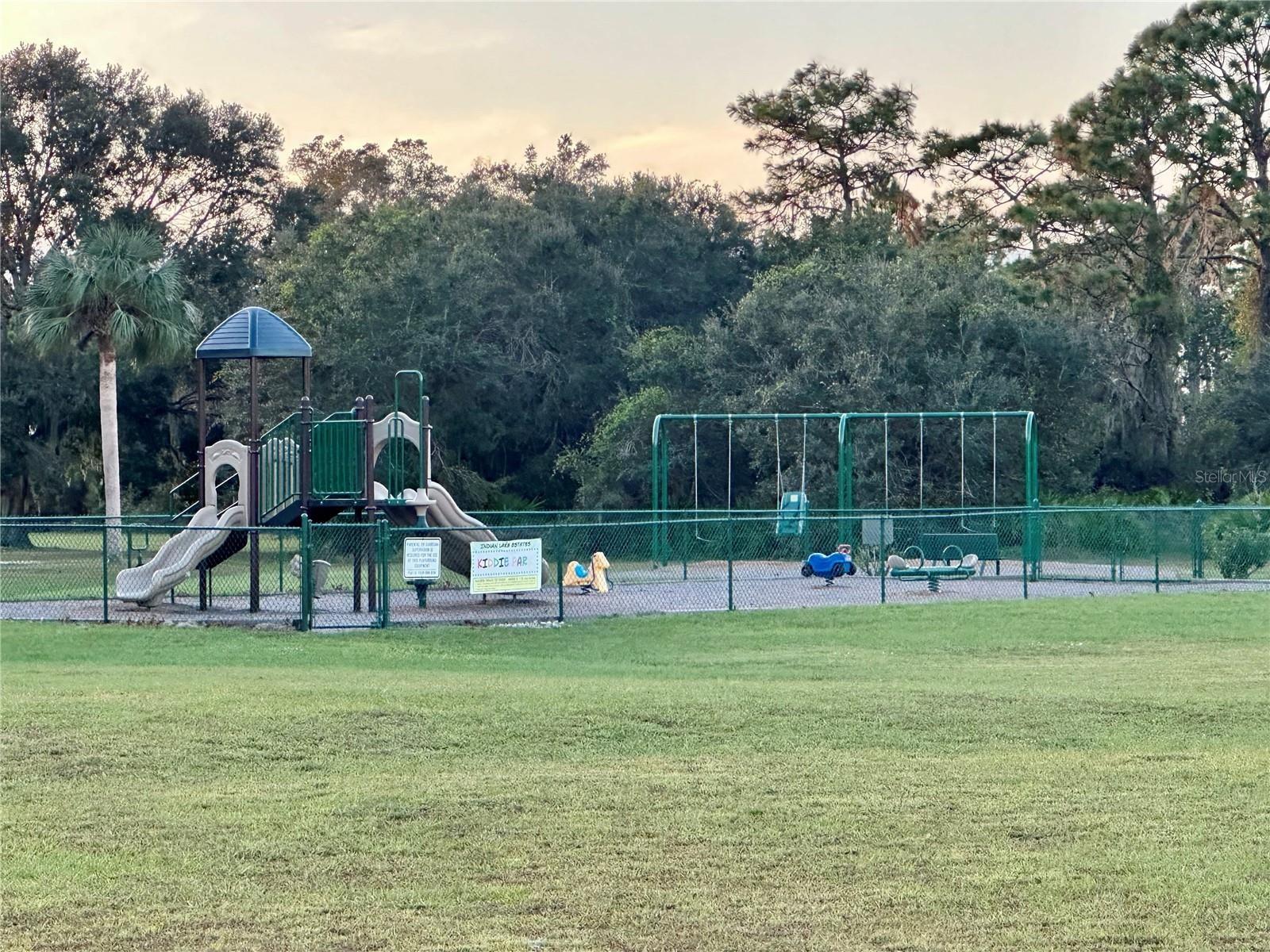 Image 14 of 24 For 113 Bougainville Drive