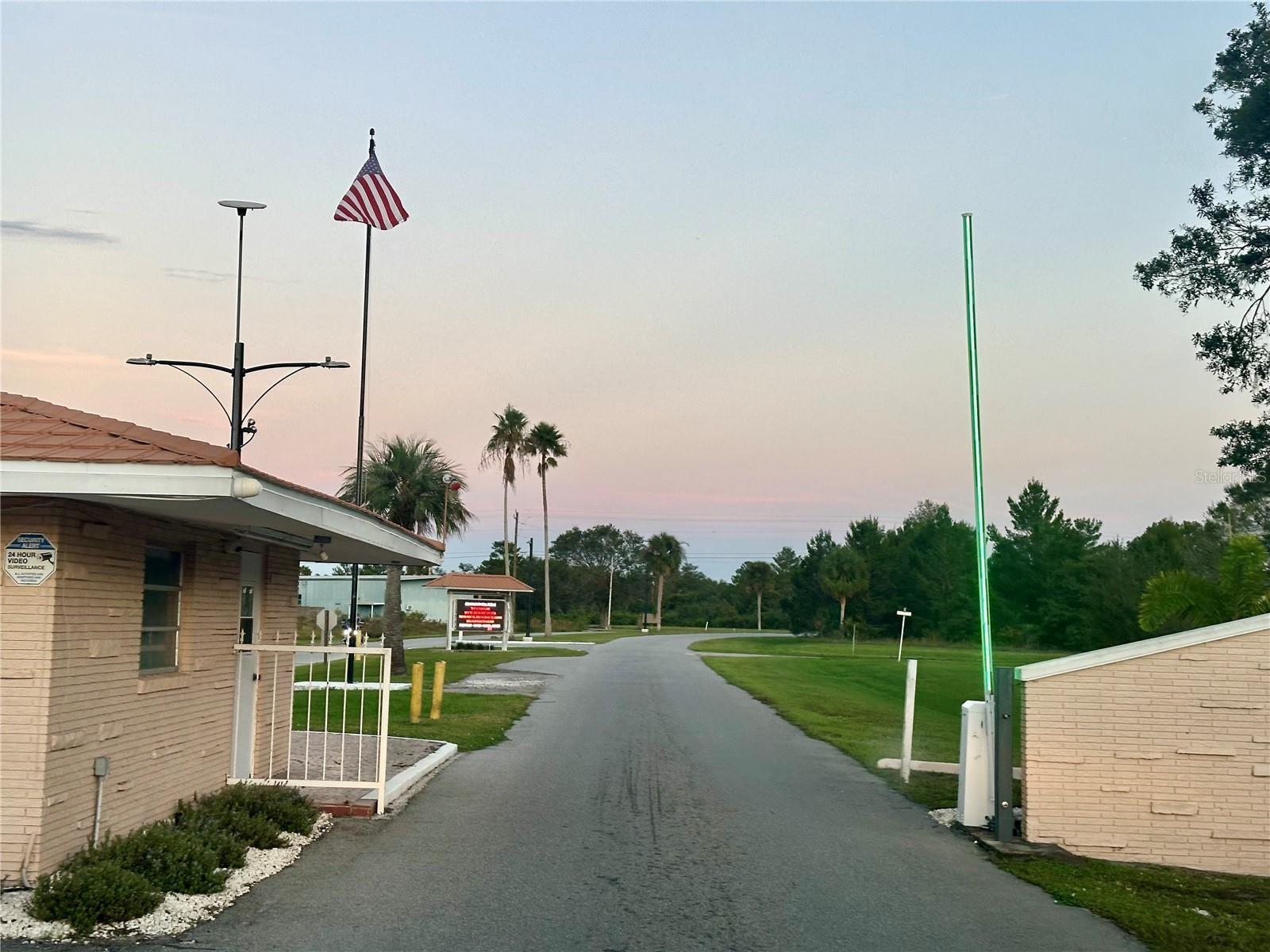 Image 18 of 24 For 113 Bougainville Drive