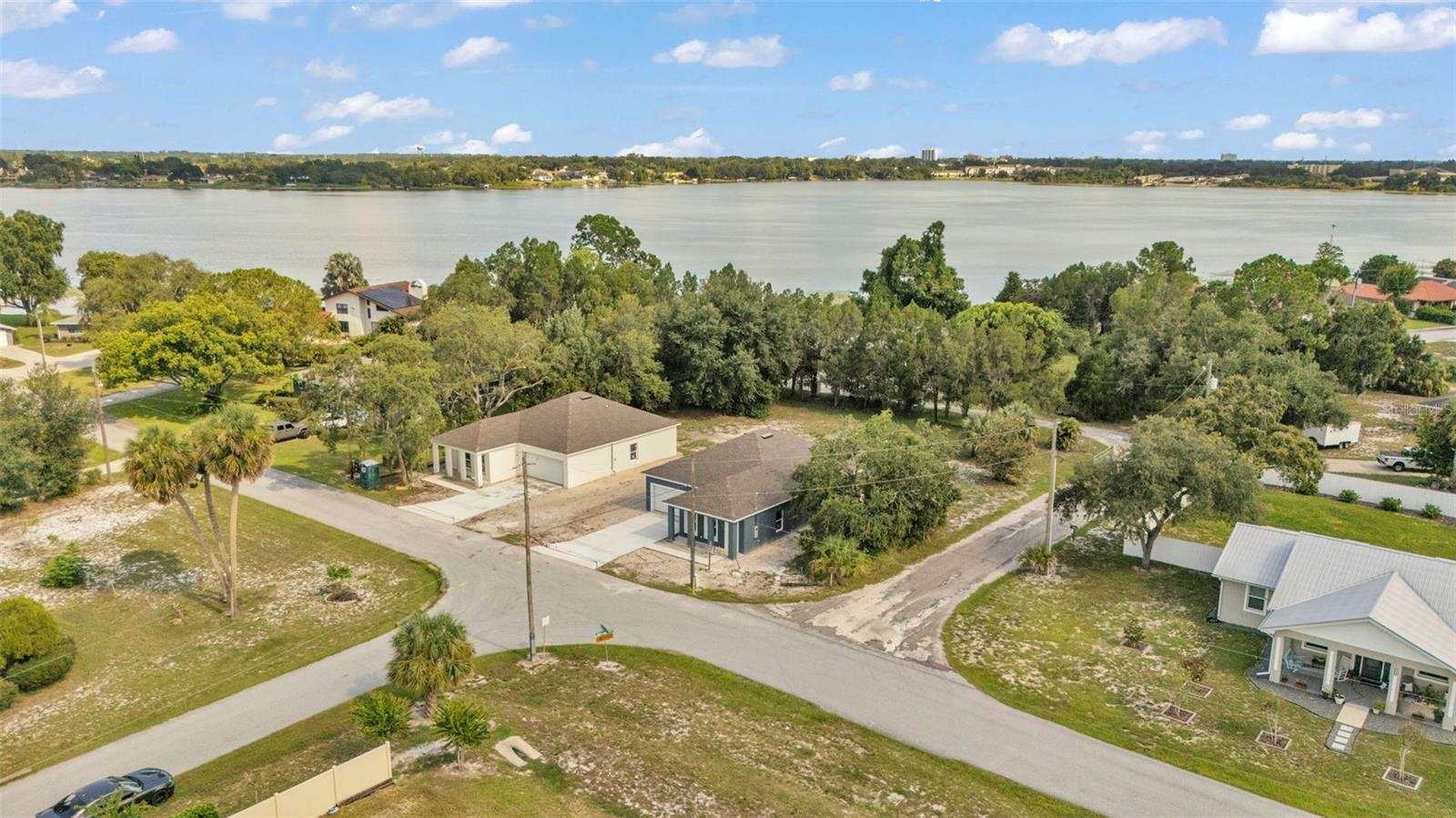 Image 12 of 33 For 1640 Pearce Road