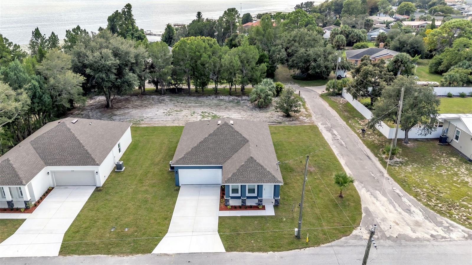 Image 30 of 33 For 1640 Pearce Road