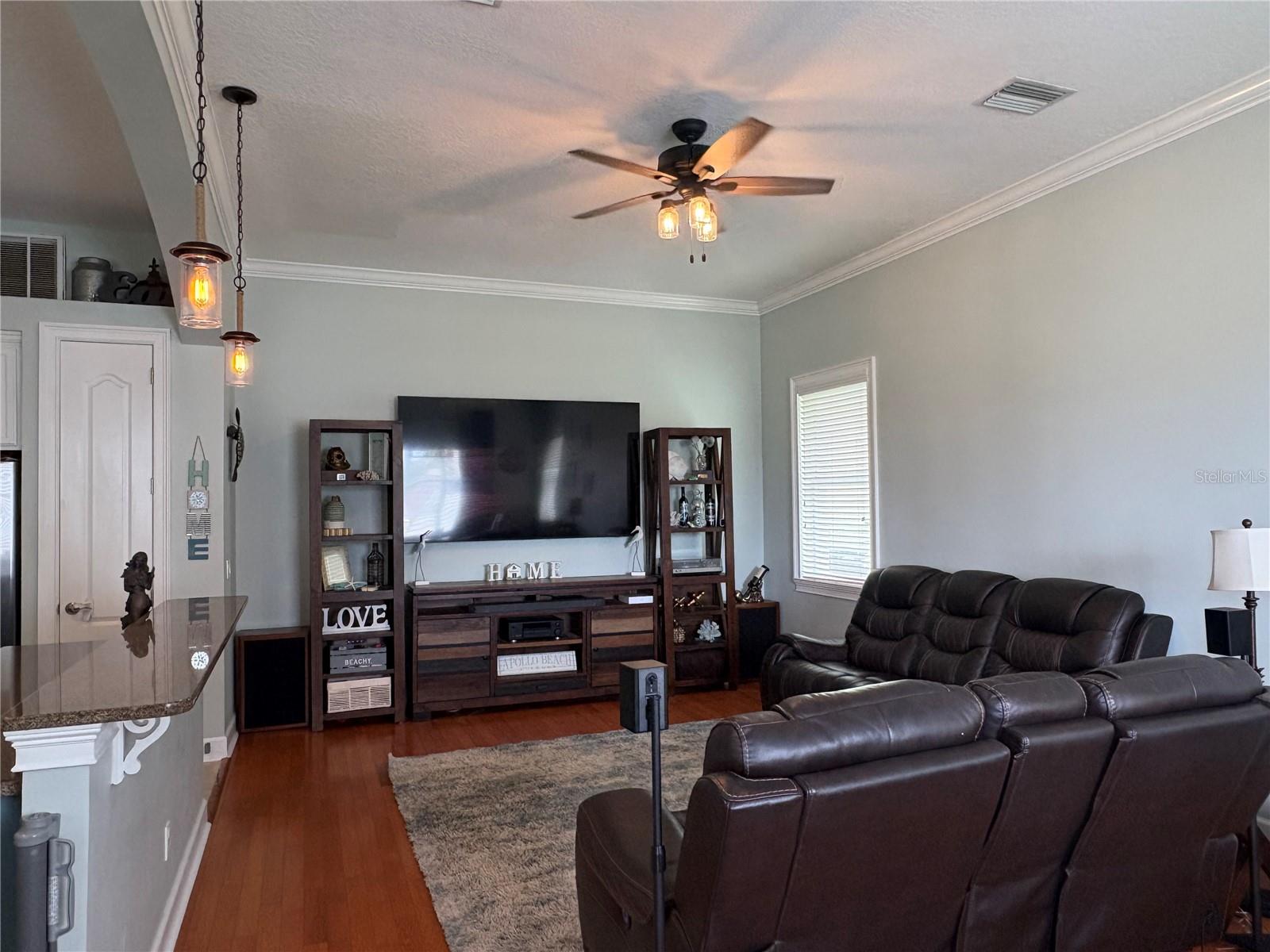 Image 12 of 48 For 6539 Simone Shores Circle