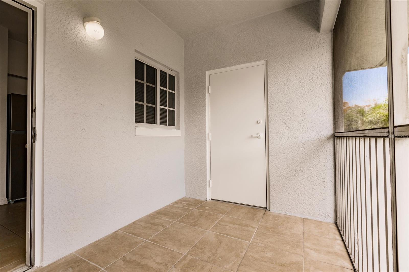 Image 12 of 39 For 8408 Bernwood Cove Loop 1712