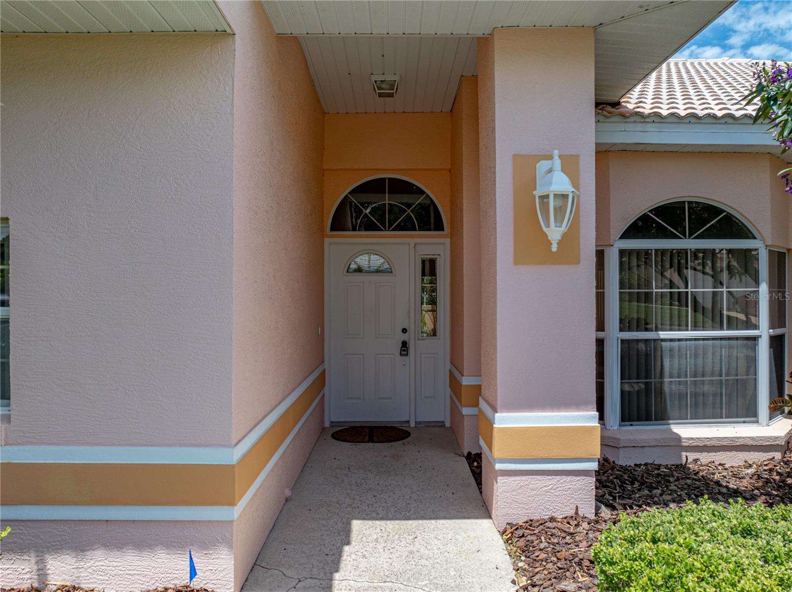 Image 11 of 71 For 113 Harbor Way