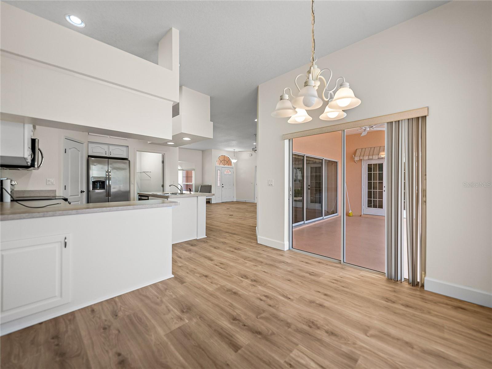 Image 27 of 71 For 113 Harbor Way
