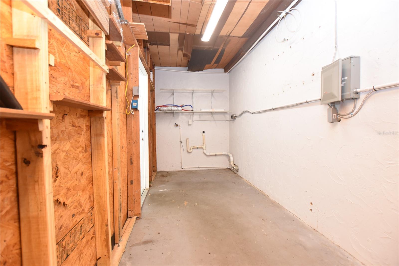 Image 4 of 37 For 2211 9th St Se