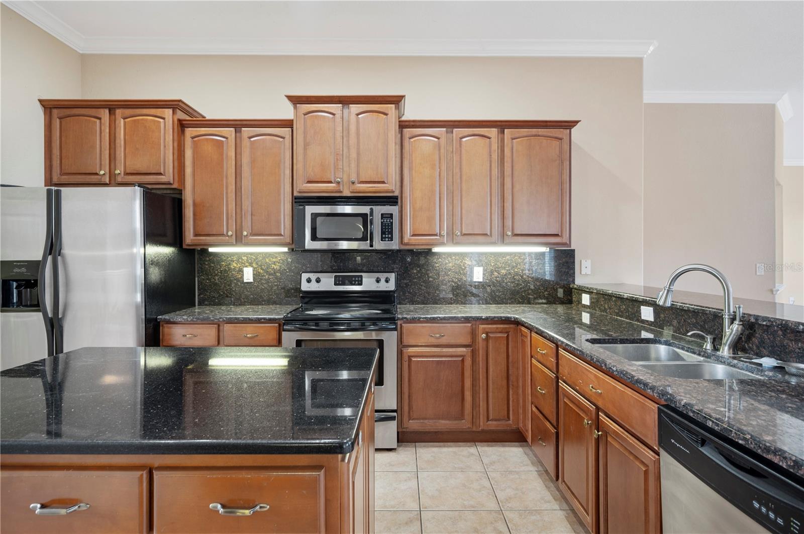 Image 10 of 39 For 6743 Hillis Drive