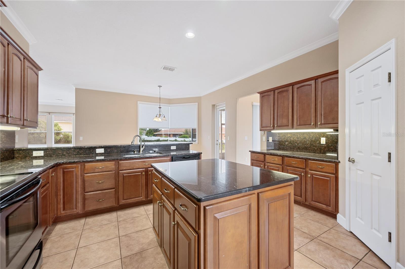 Image 12 of 39 For 6743 Hillis Drive