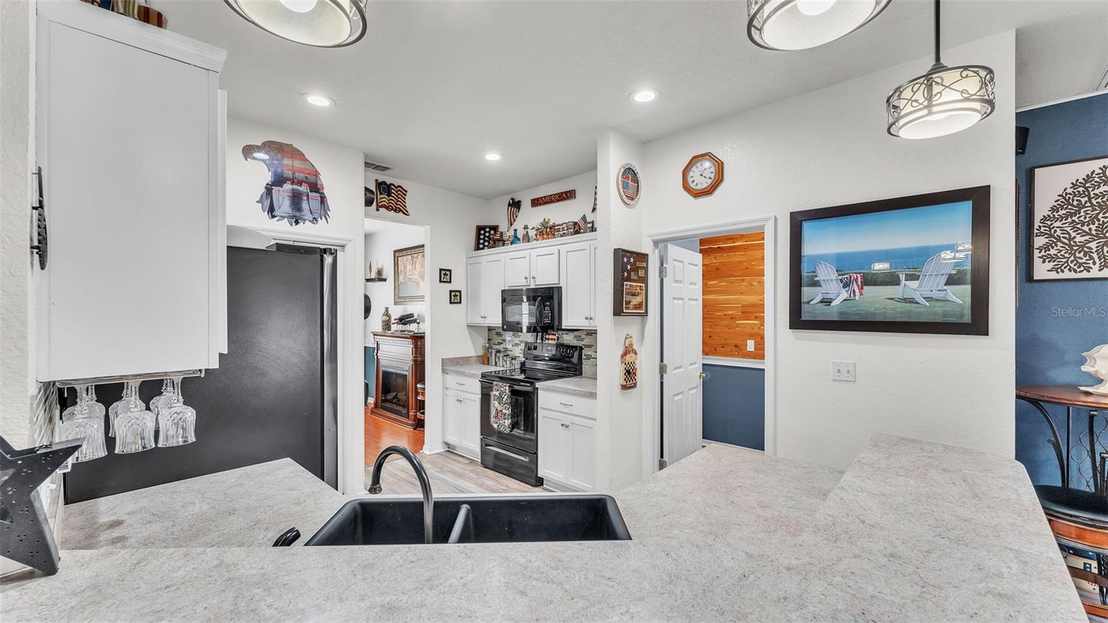 Image 10 of 53 For 8008 Princeton Manor Circle