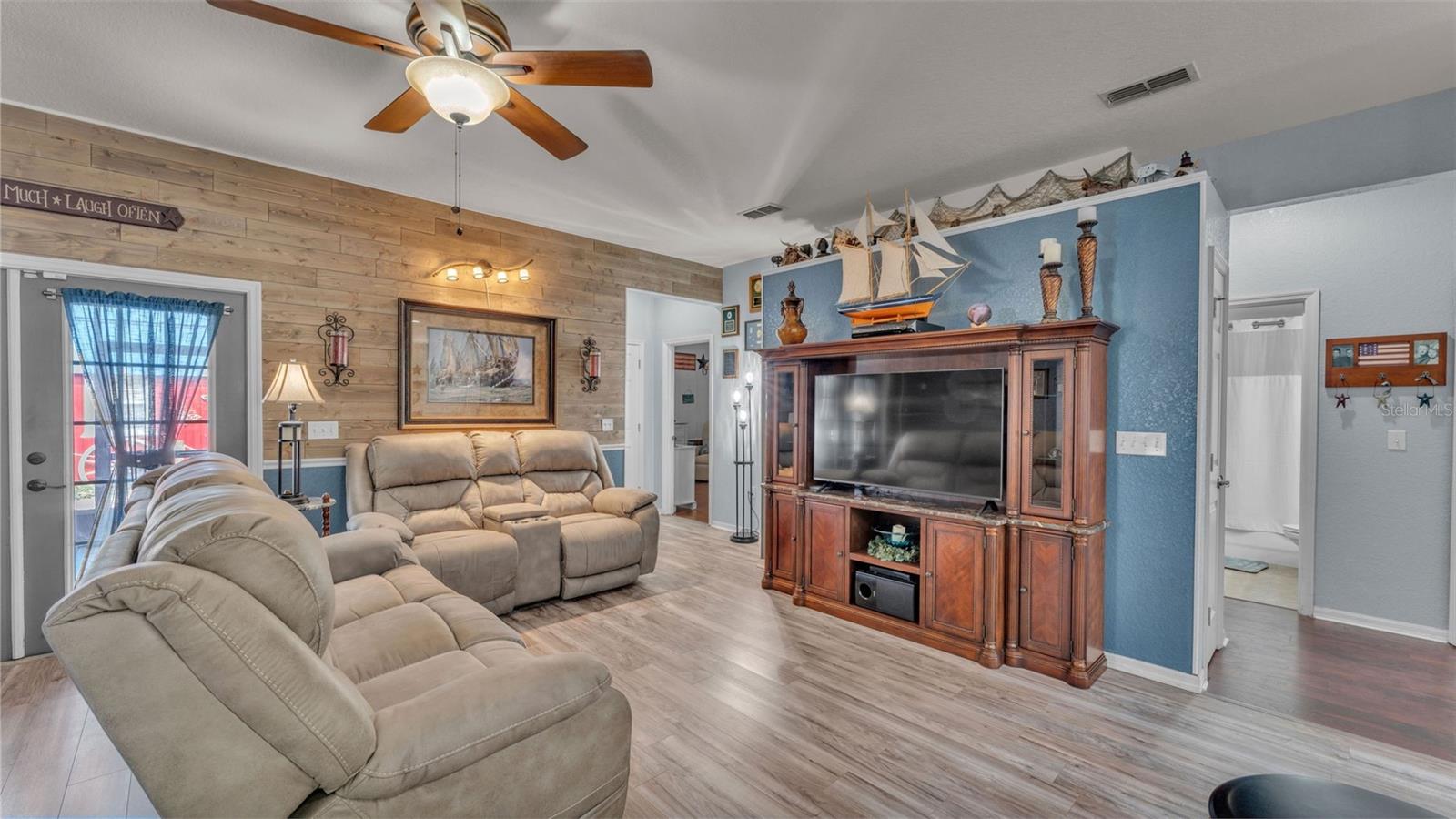 Image 13 of 53 For 8008 Princeton Manor Circle