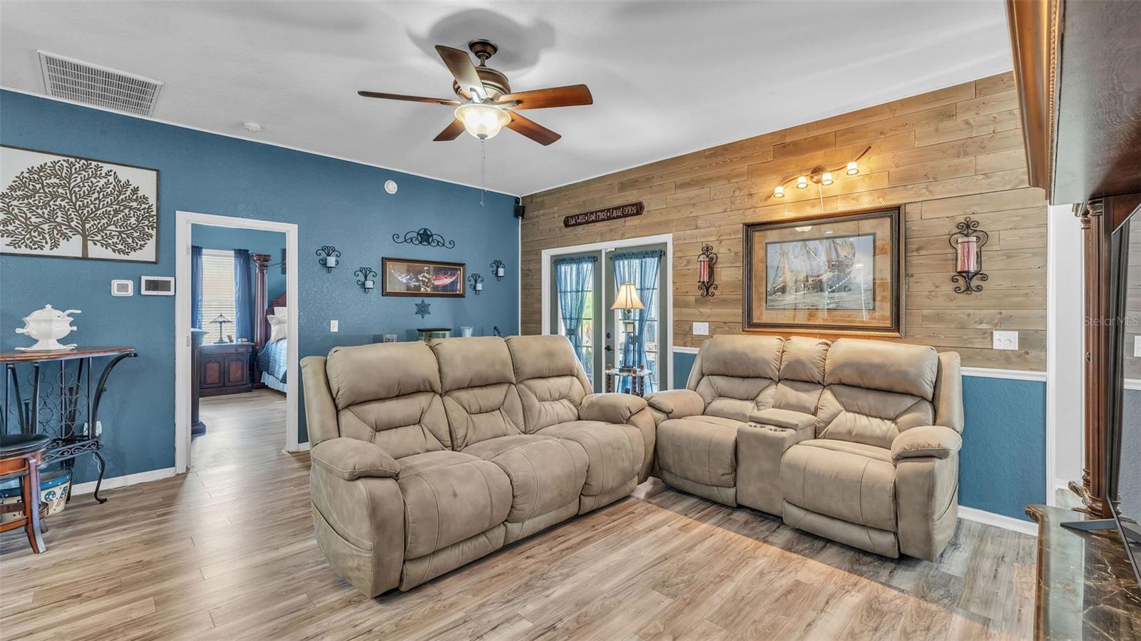 Image 15 of 53 For 8008 Princeton Manor Circle