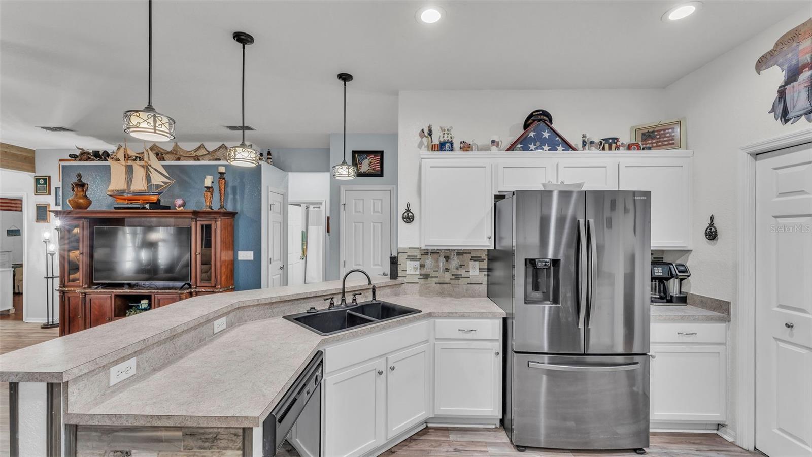 Image 7 of 53 For 8008 Princeton Manor Circle