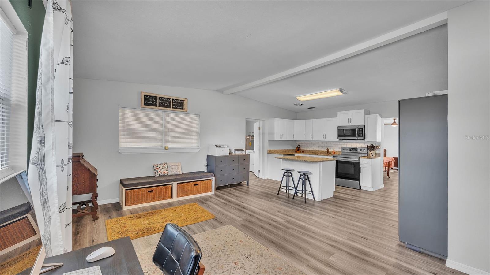 Image 13 of 48 For 505 16th Street Ne