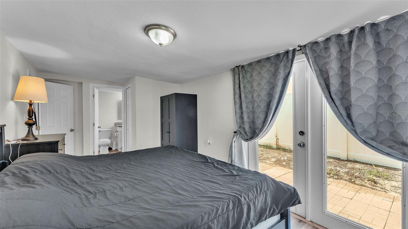 Image 20 of 48 For 505 16th Street Ne
