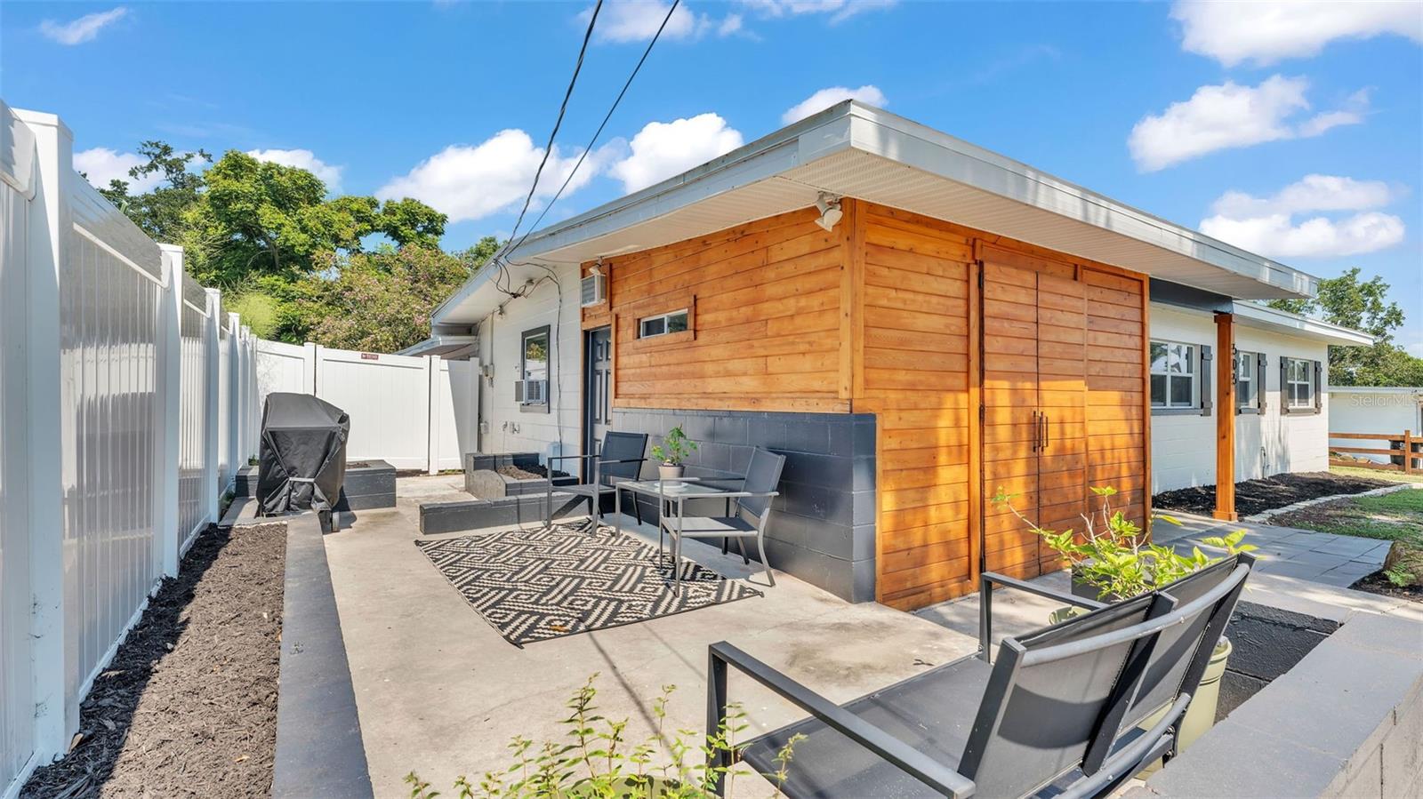 Image 40 of 48 For 505 16th Street Ne