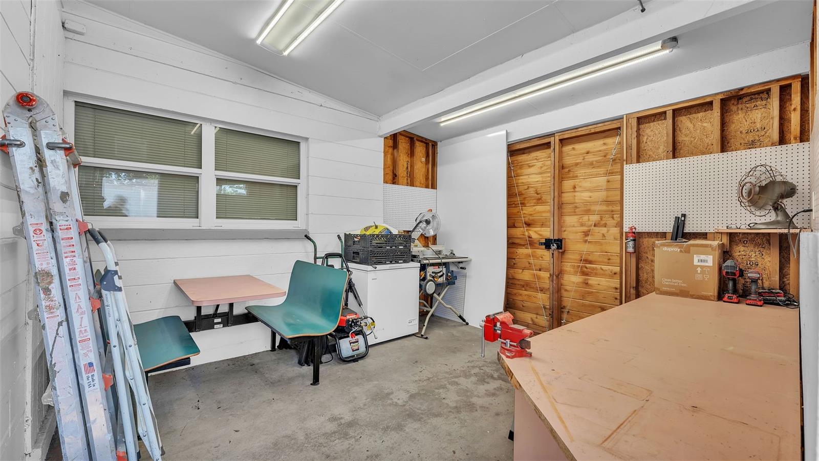 Image 41 of 48 For 505 16th Street Ne