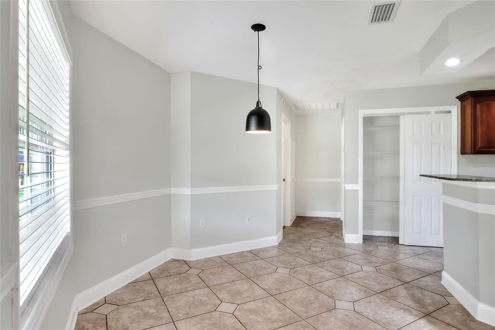 Image 11 of 50 For 4324 Melbrooke Court