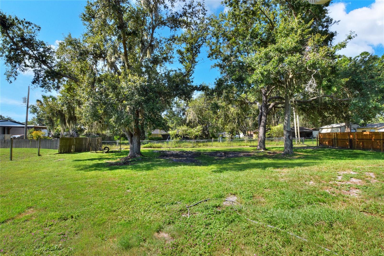 Image 40 of 50 For 4324 Melbrooke Court