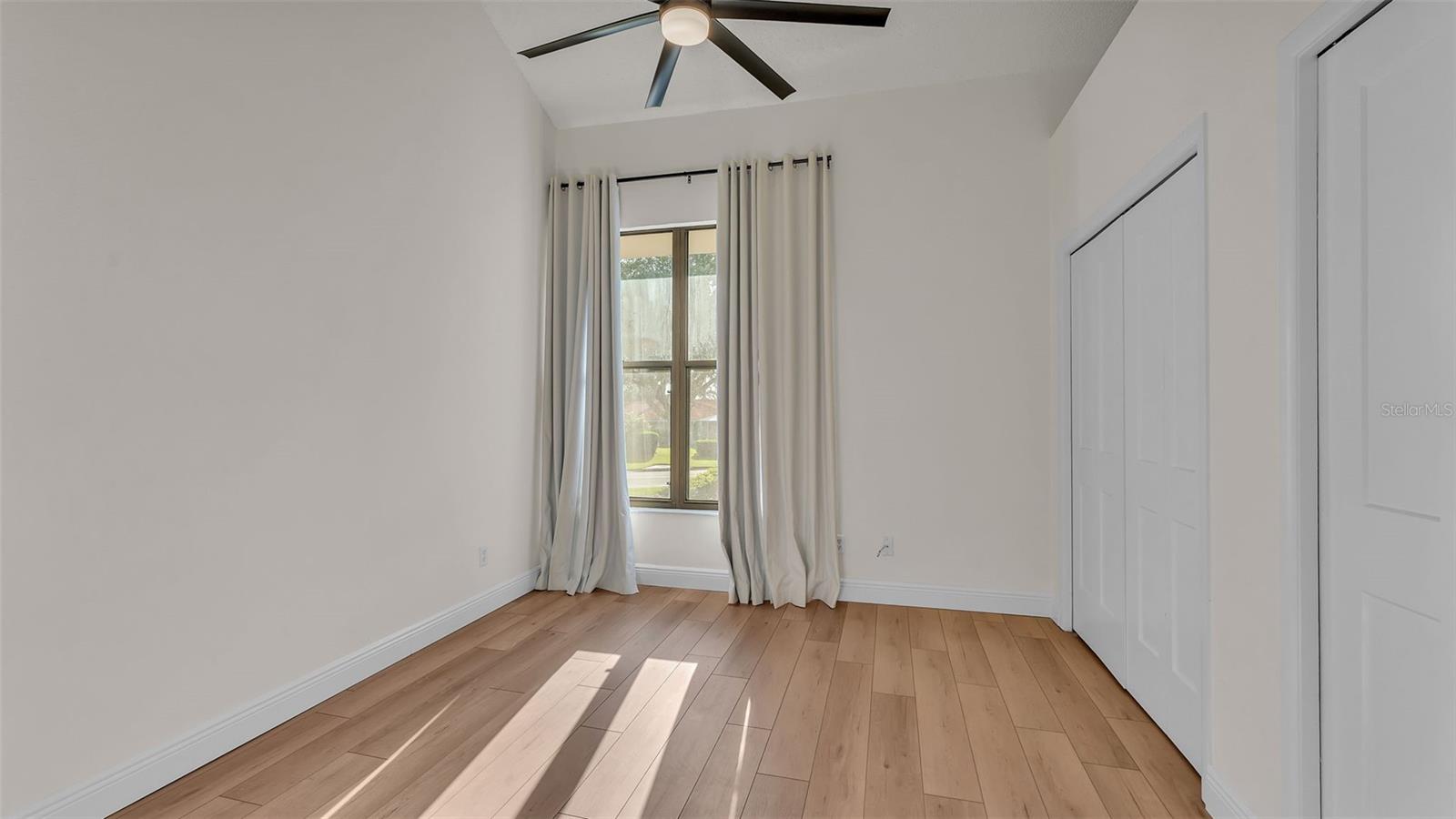 Image 21 of 41 For 506 Sweet Bay Circle 506