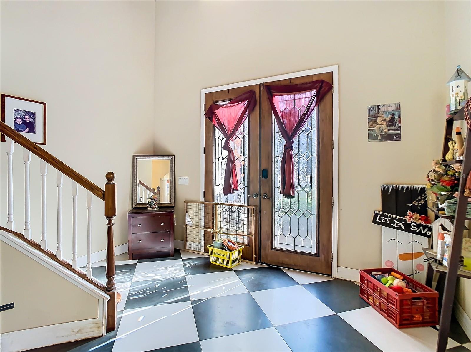 Image 18 of 100 For 11175 Hyde Street