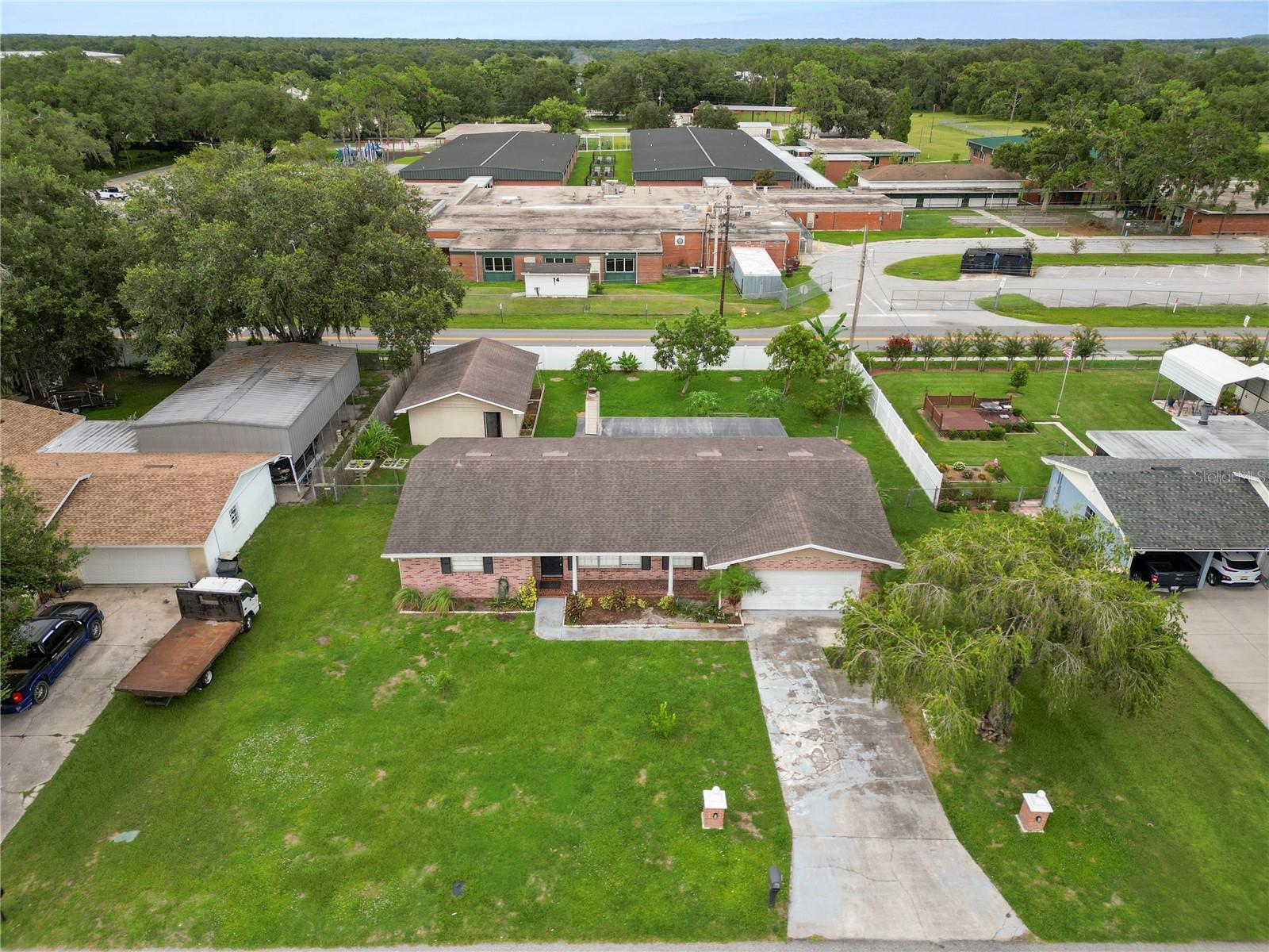 Image 36 of 57 For 1327 Magdalene Court E