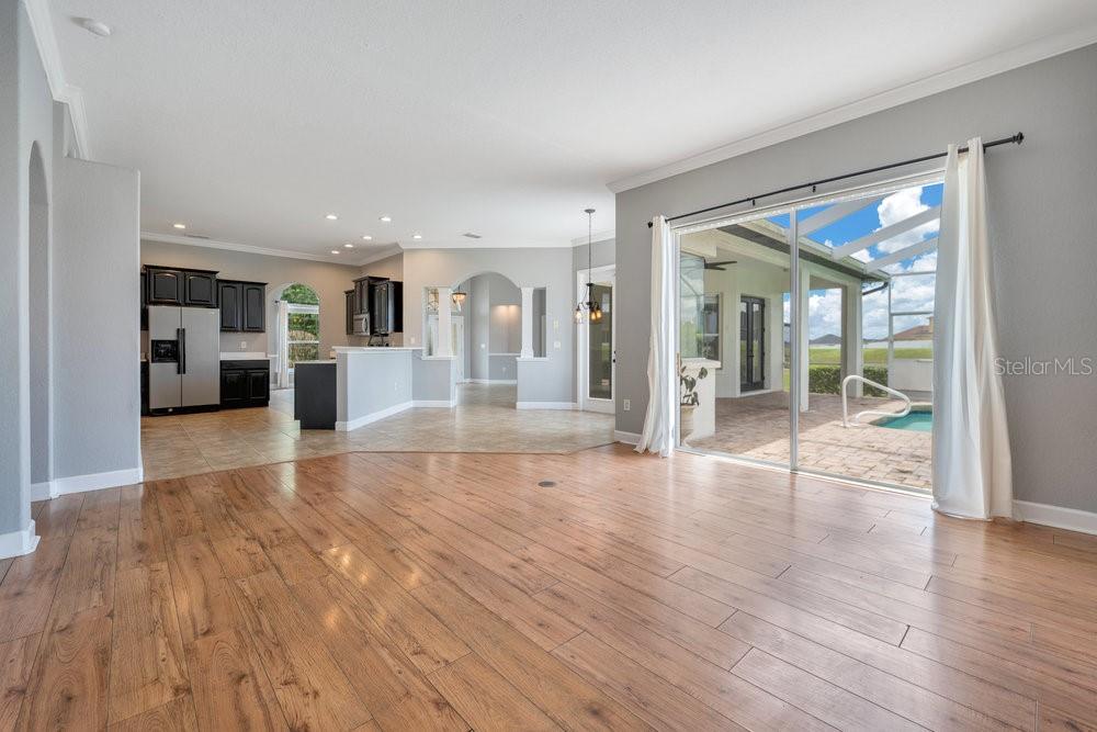 Image 10 of 37 For 6779 Hillis Drive