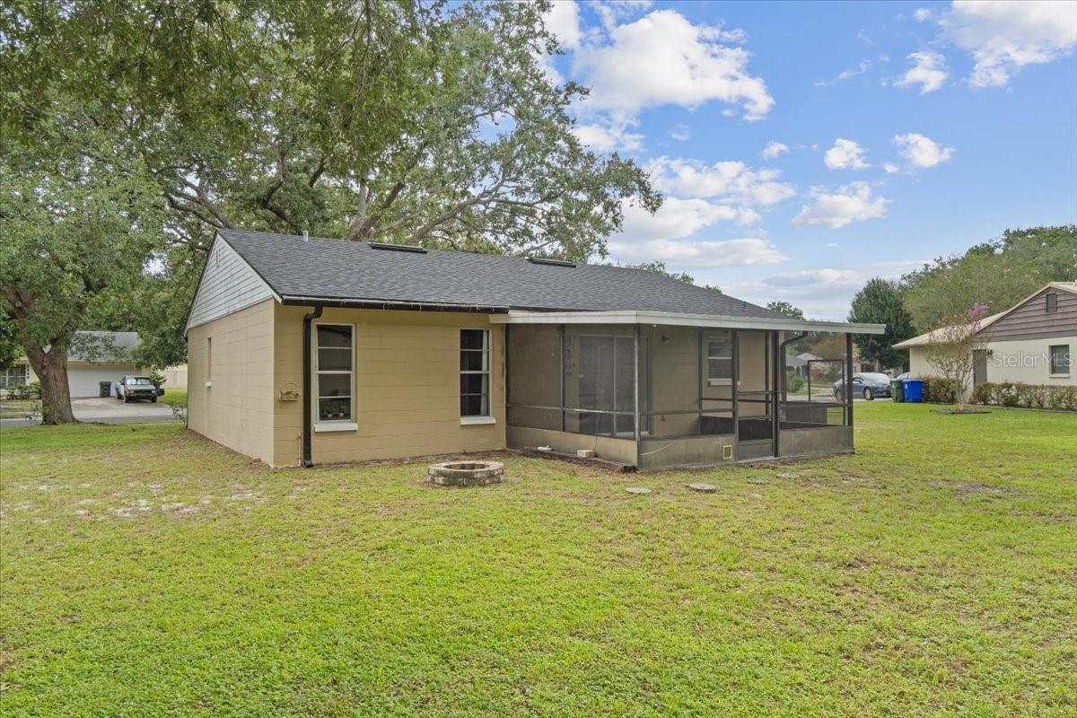 Image 3 of 33 For 2261 Crystal Grove Lane