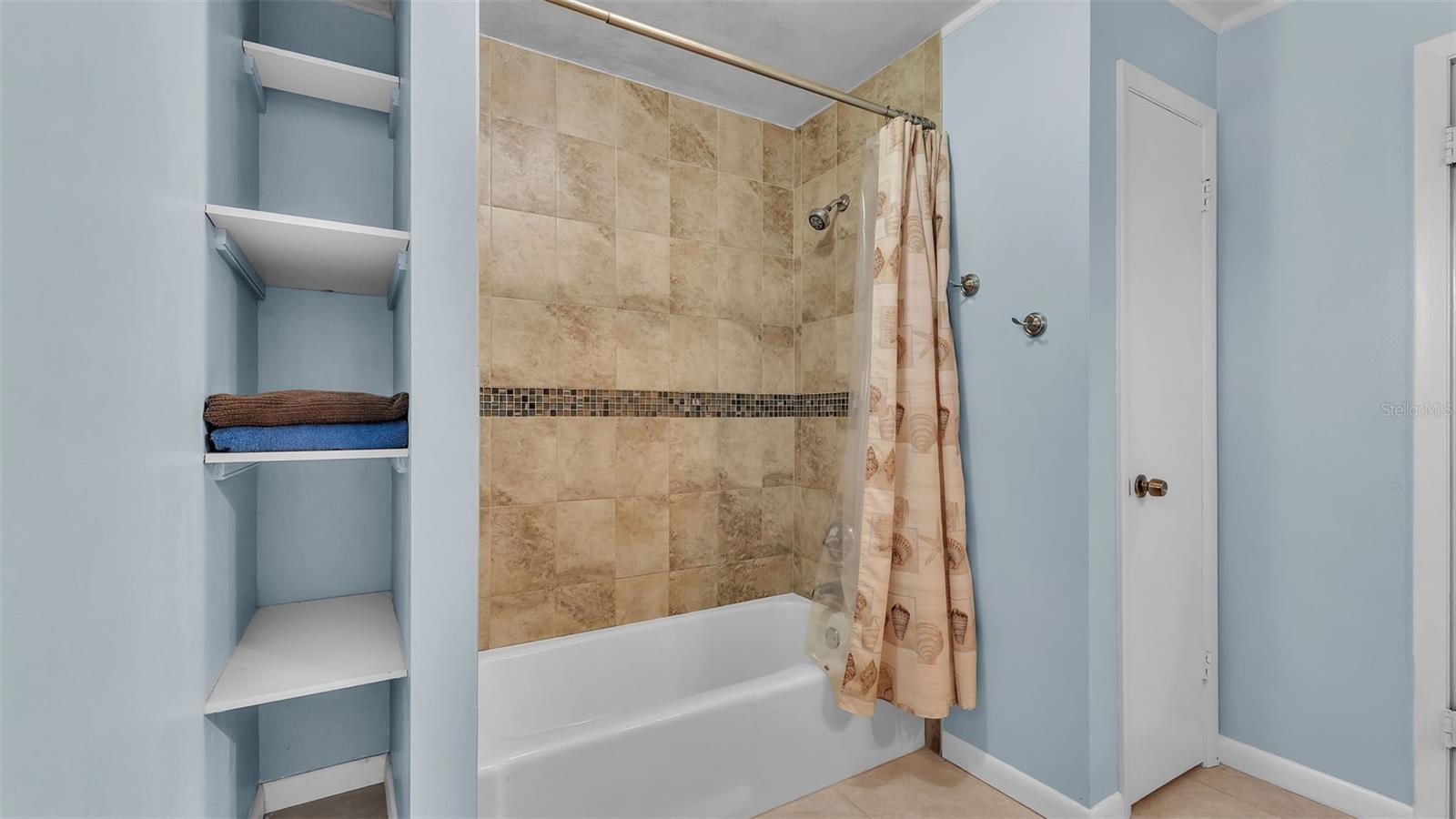 Image 41 of 65 For 6113 Quail Ridge Drive