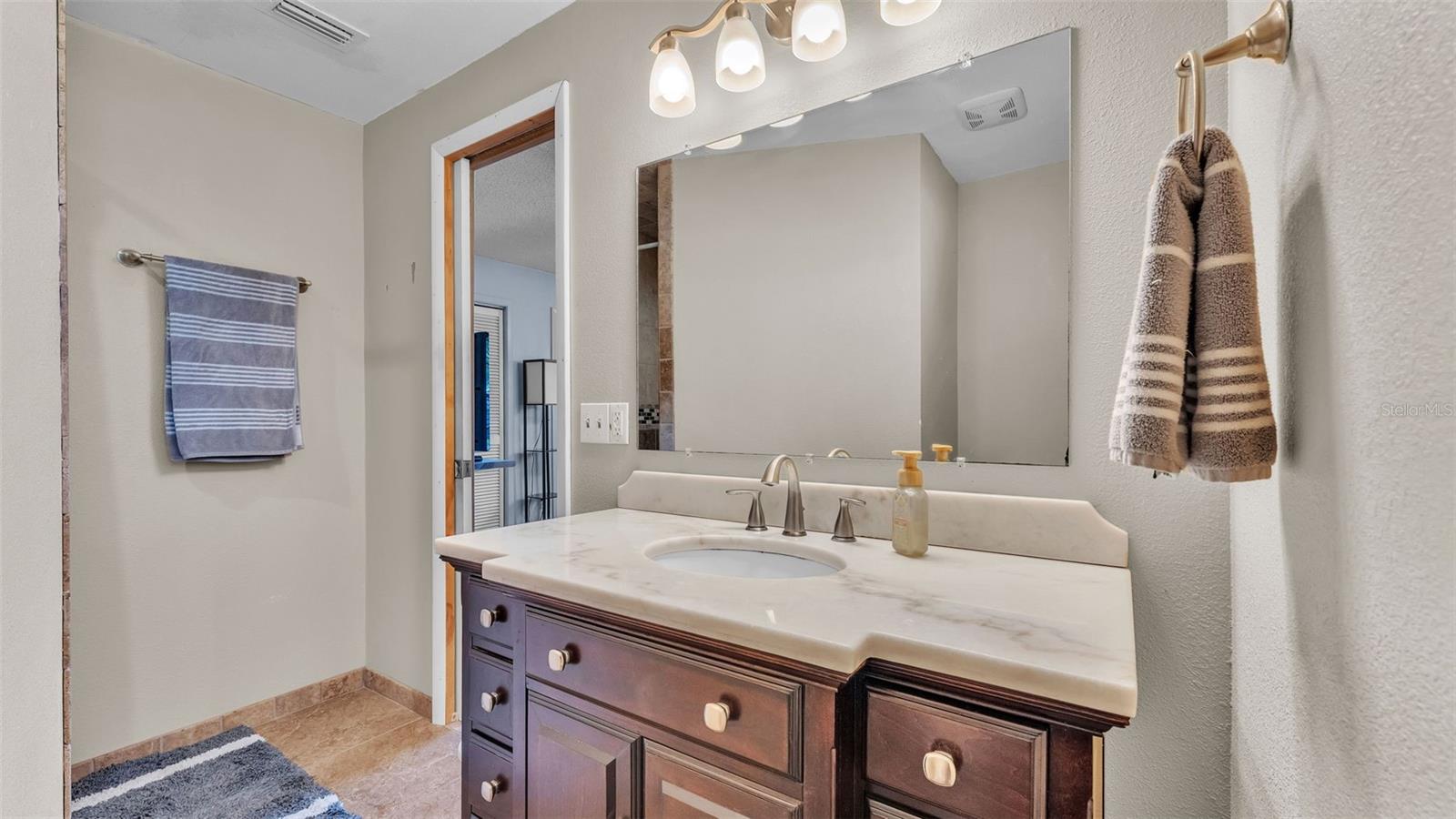 Image 47 of 65 For 6113 Quail Ridge Drive