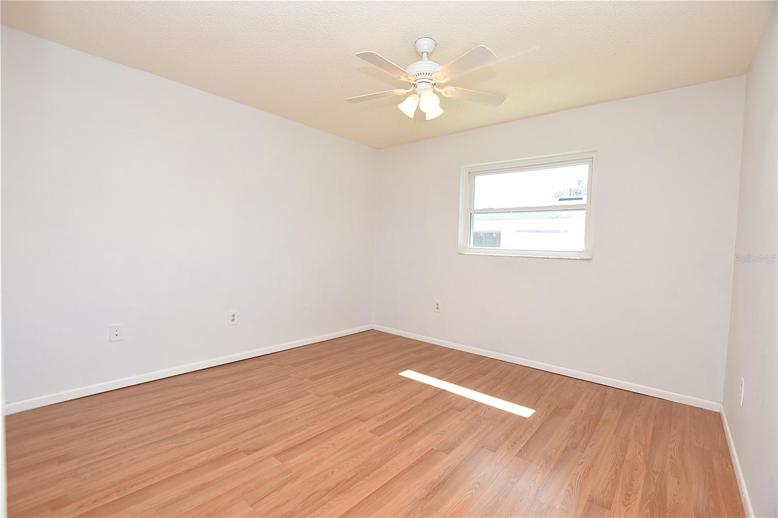 Image 20 of 46 For 1301 Fairlee Street