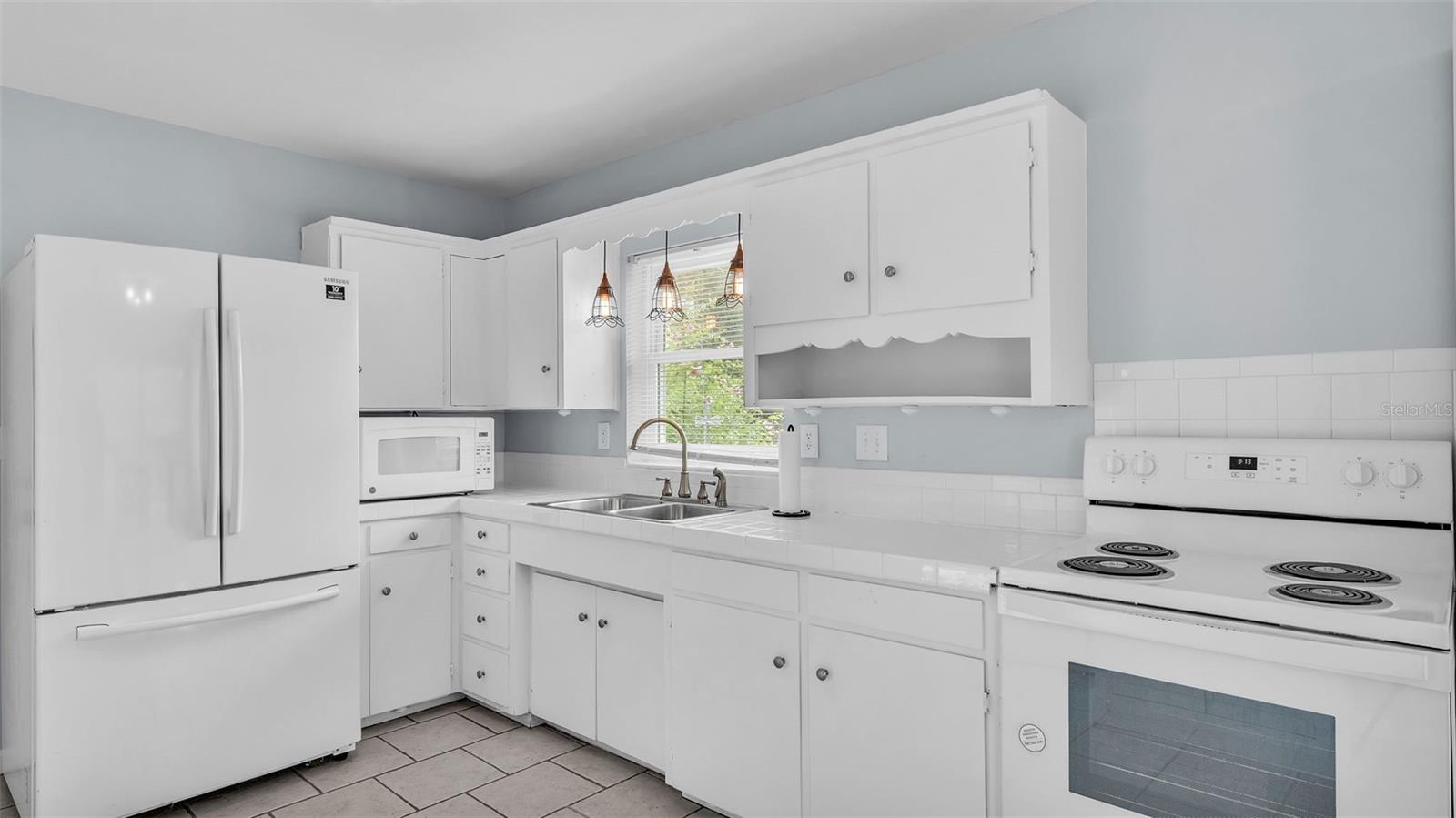 Image 14 of 48 For 1430 Phyllis Street