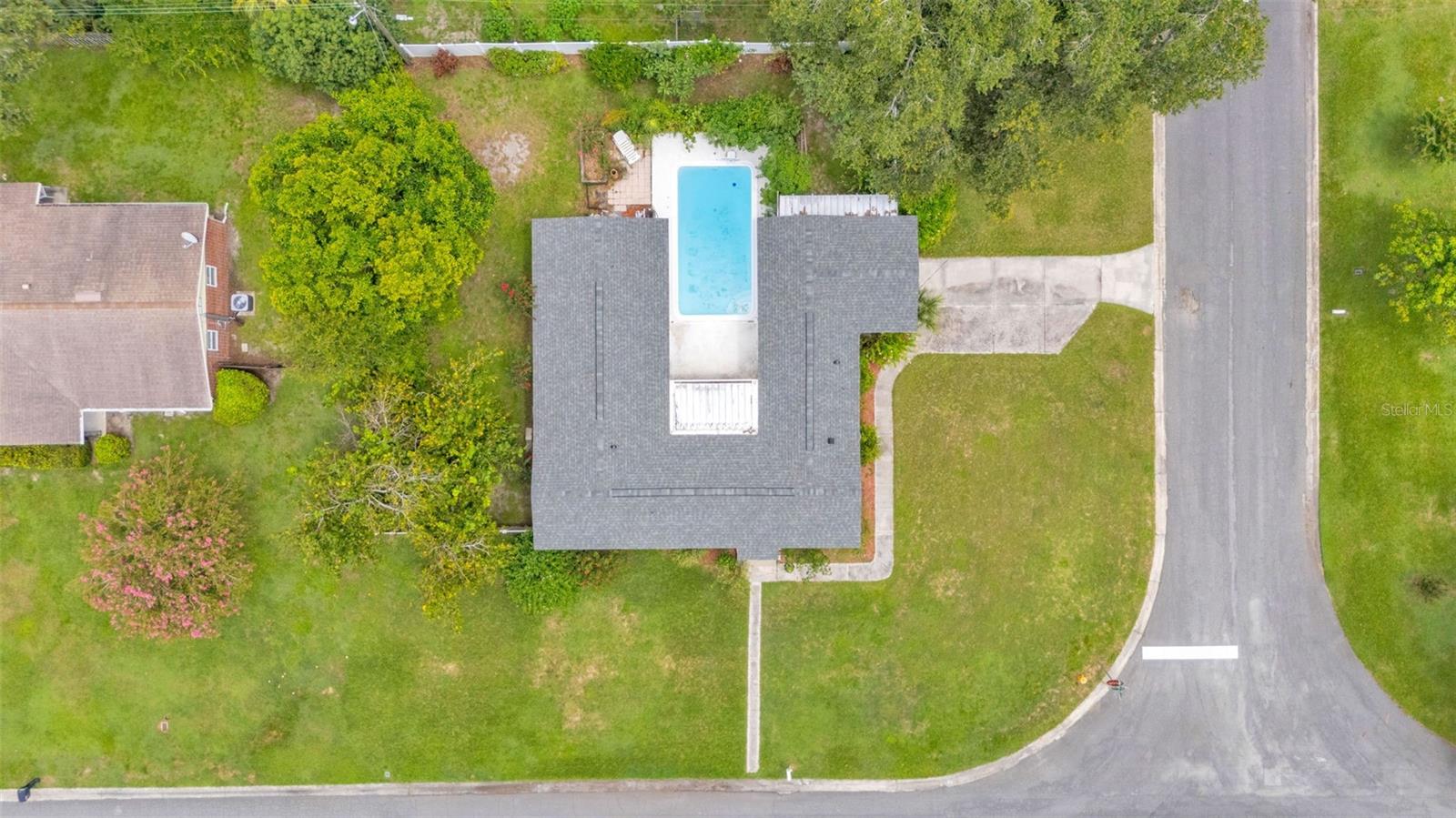 Image 41 of 48 For 1430 Phyllis Street