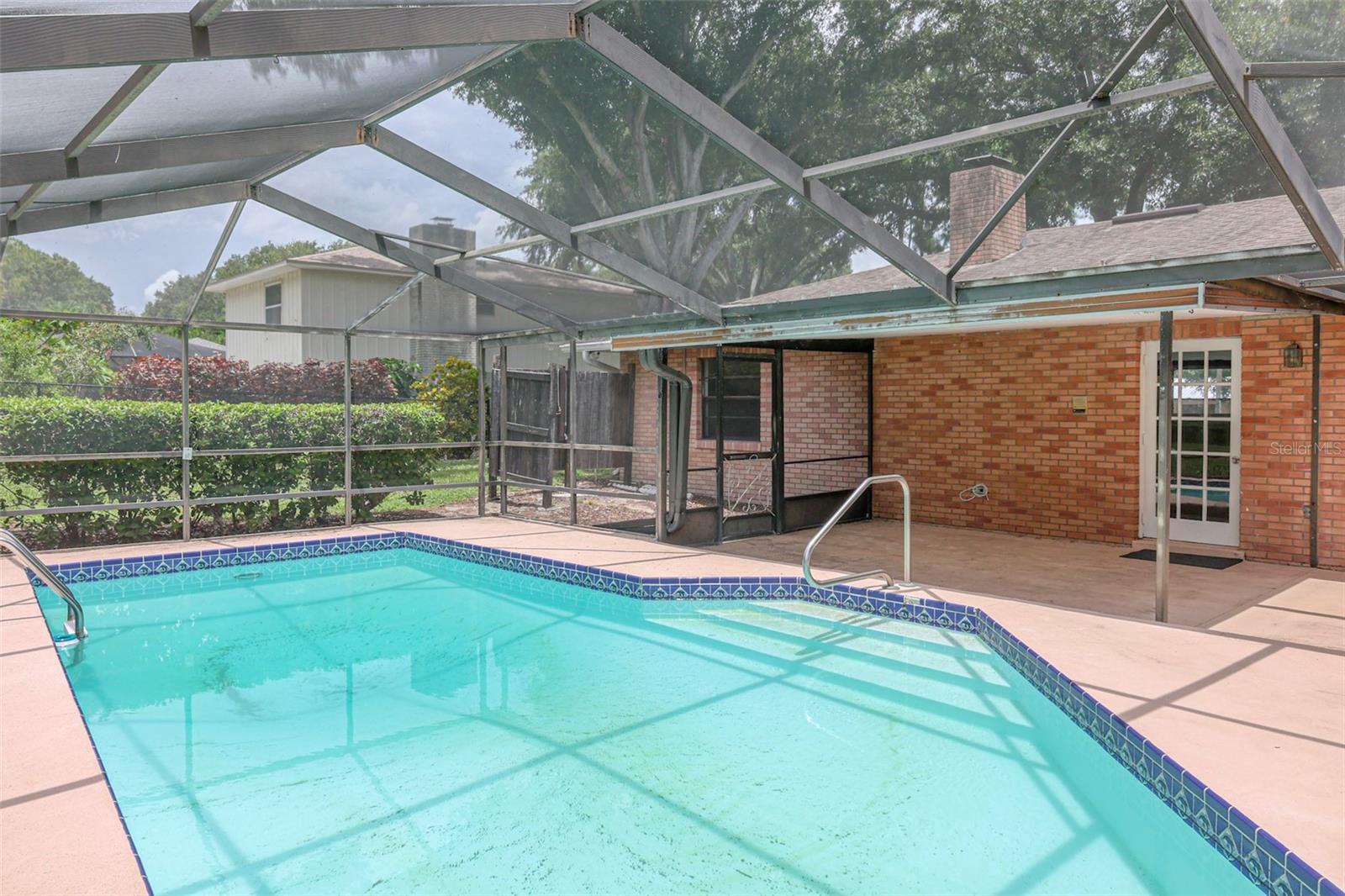 Image 25 of 27 For 2190 Belaire Drive