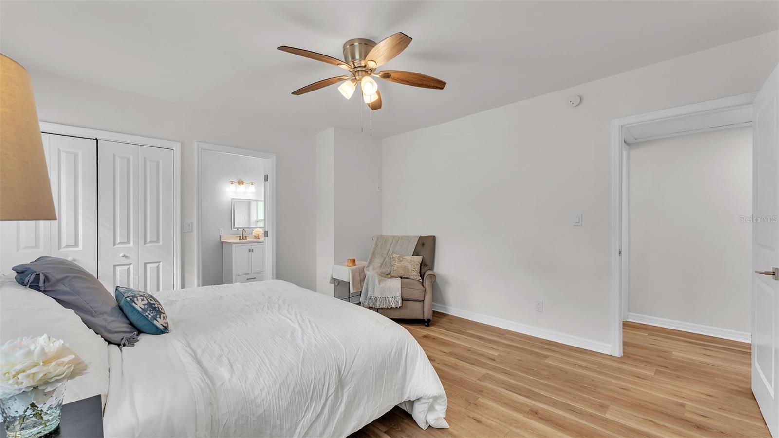 Image 17 of 45 For 3224 Cleveland Heights Boulevard