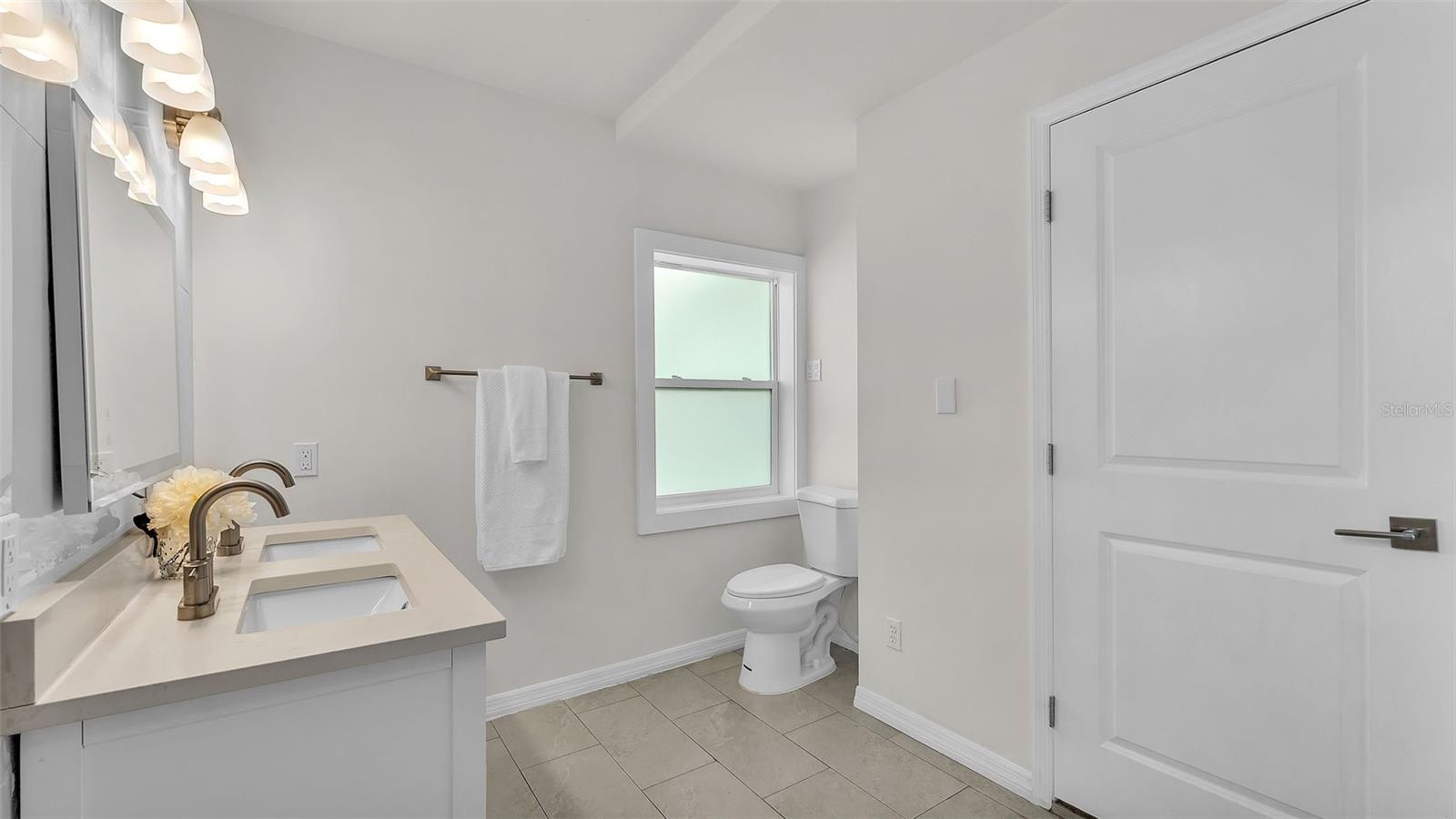 Image 20 of 45 For 3224 Cleveland Heights Boulevard