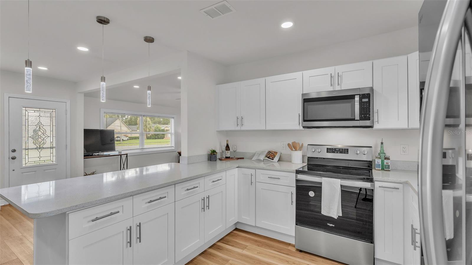 Image 4 of 45 For 3224 Cleveland Heights Boulevard