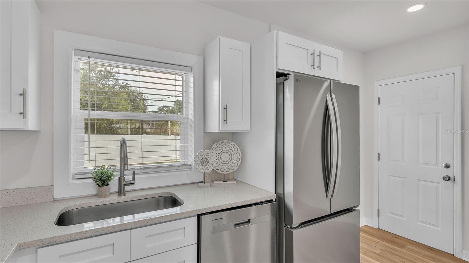 Image 7 of 45 For 3224 Cleveland Heights Boulevard